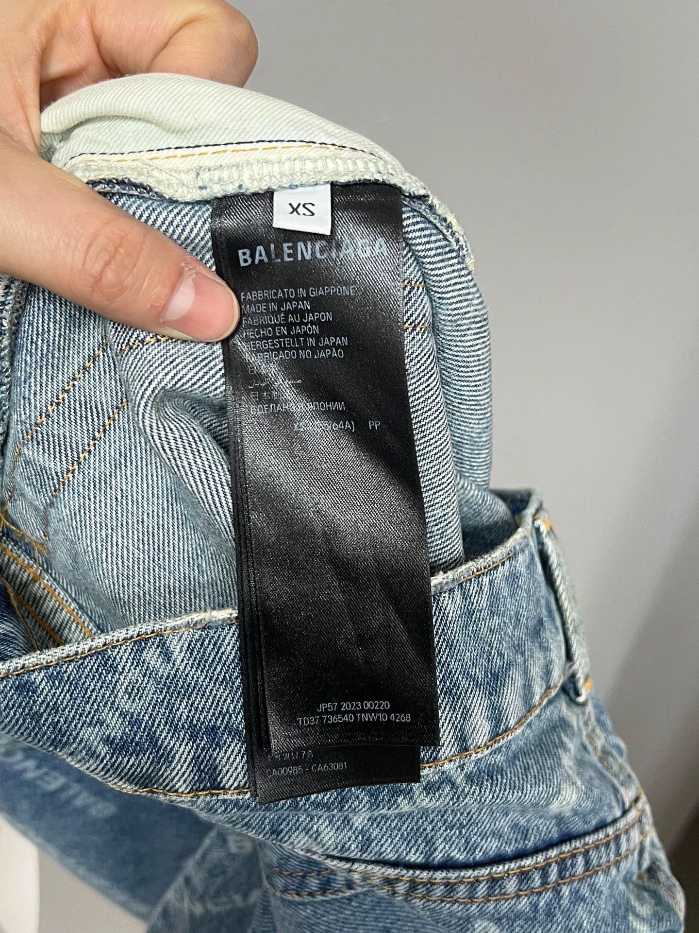 Balenciaga balenciaga printed denim jeans size xs Size US 26 / EU 42 - 5 Thumbnail