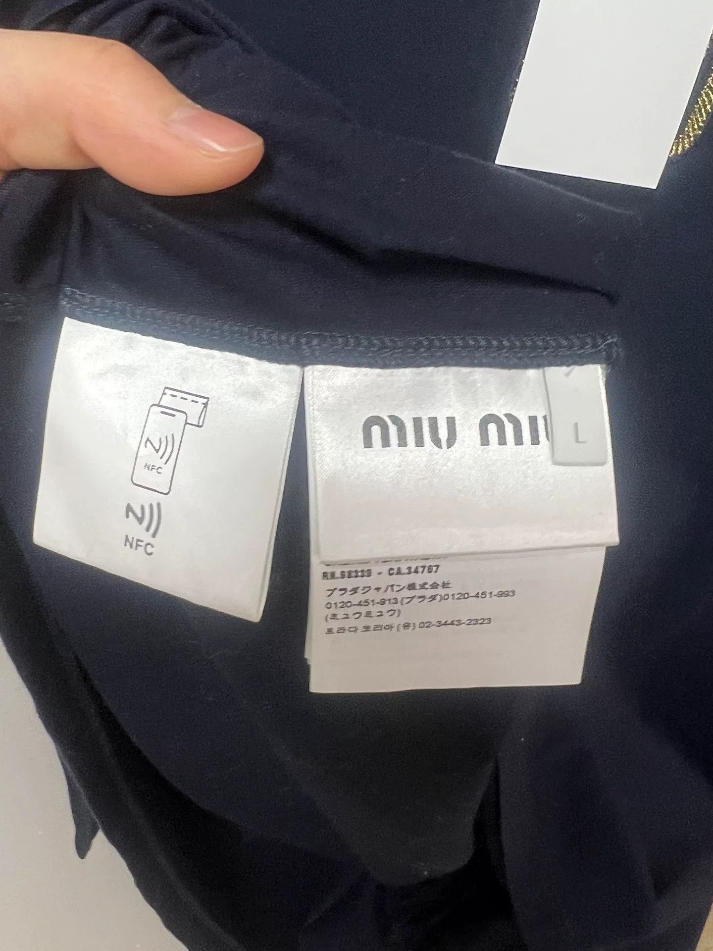 Miu Miu Miumiu Gold Logo Long Sleeve Top Size L / US 10 / IT 46 - 4 Thumbnail