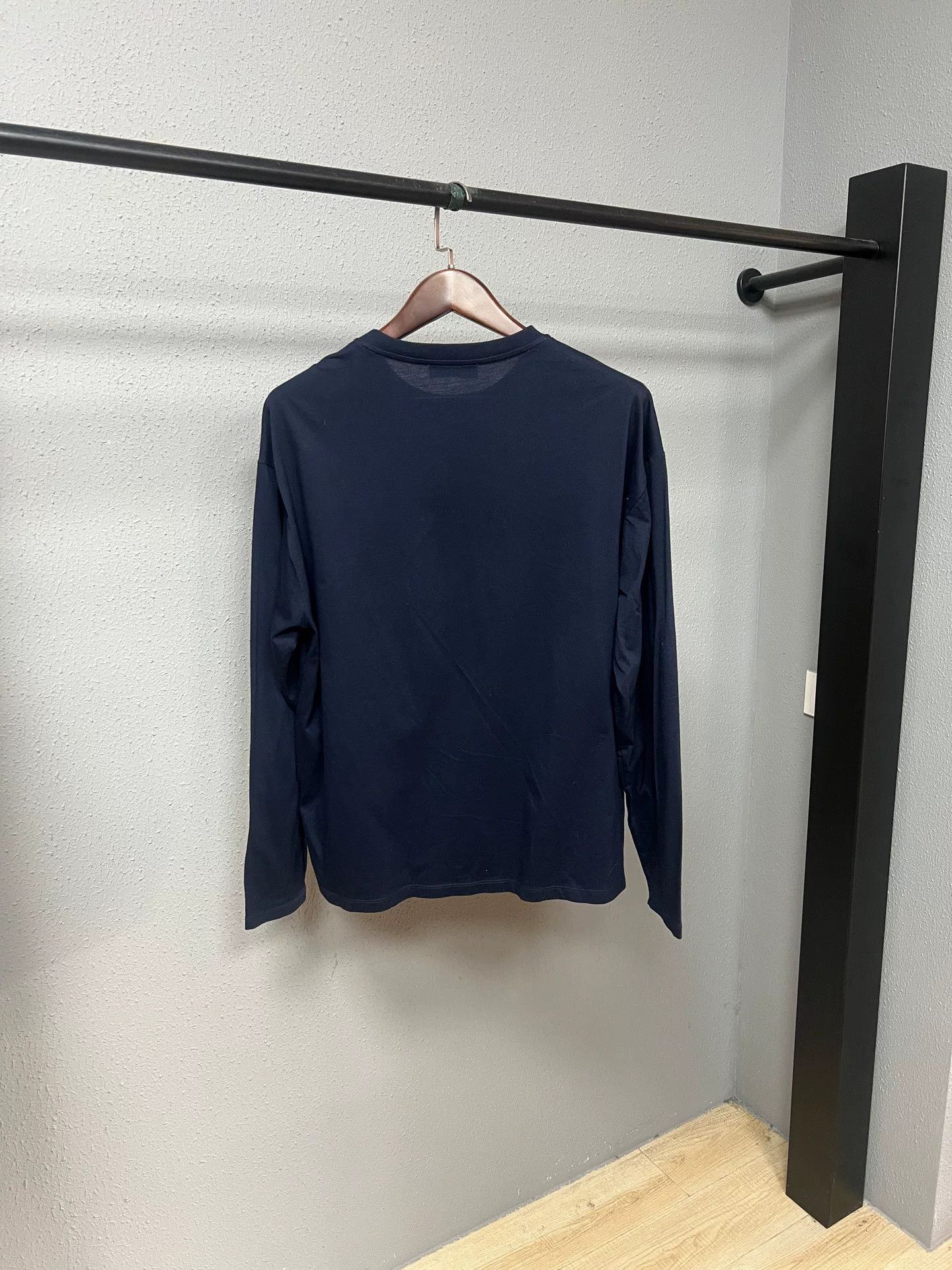 Miu Miu Miumiu Gold Logo Long Sleeve Top Size L / US 10 / IT 46 - 2 Thumbnail