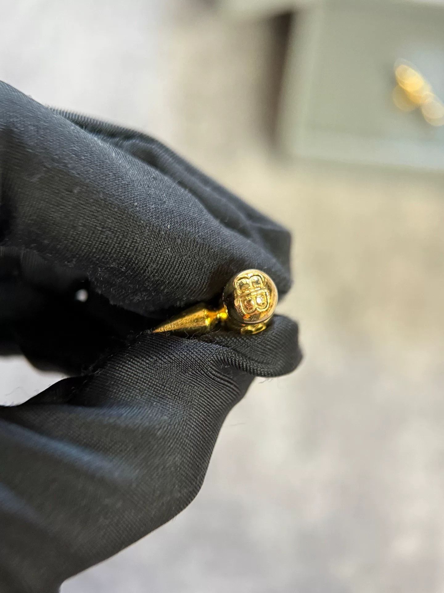 Balenciaga Balenciaga Gold Stud Earrings Size ONE SIZE - 5 Thumbnail