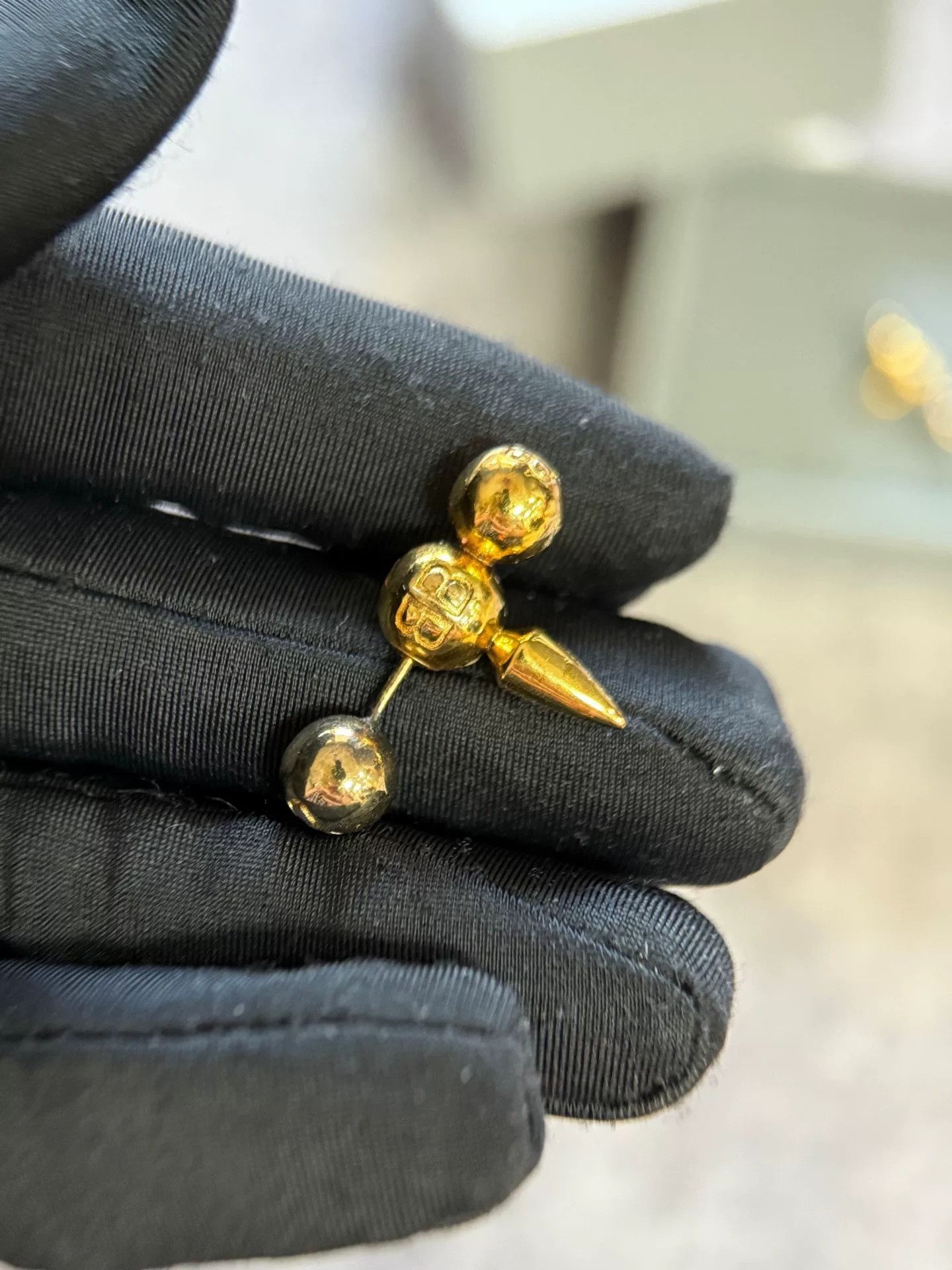Balenciaga Balenciaga Gold Stud Earrings Size ONE SIZE - 2 Thumbnail