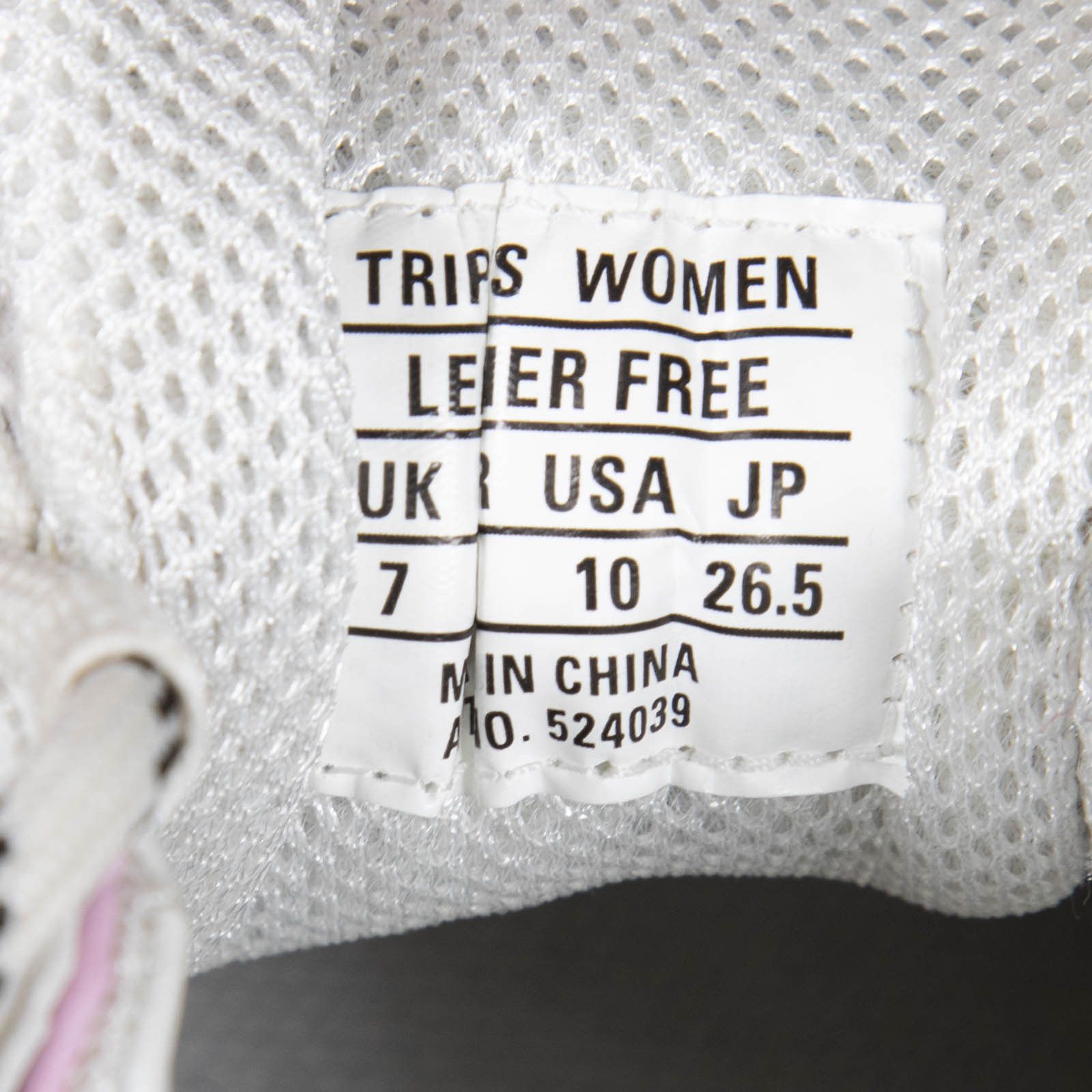 Balenciaga Pink & White Triple S Trainers Size US 9.5 / IT 39.5 - 6 Thumbnail