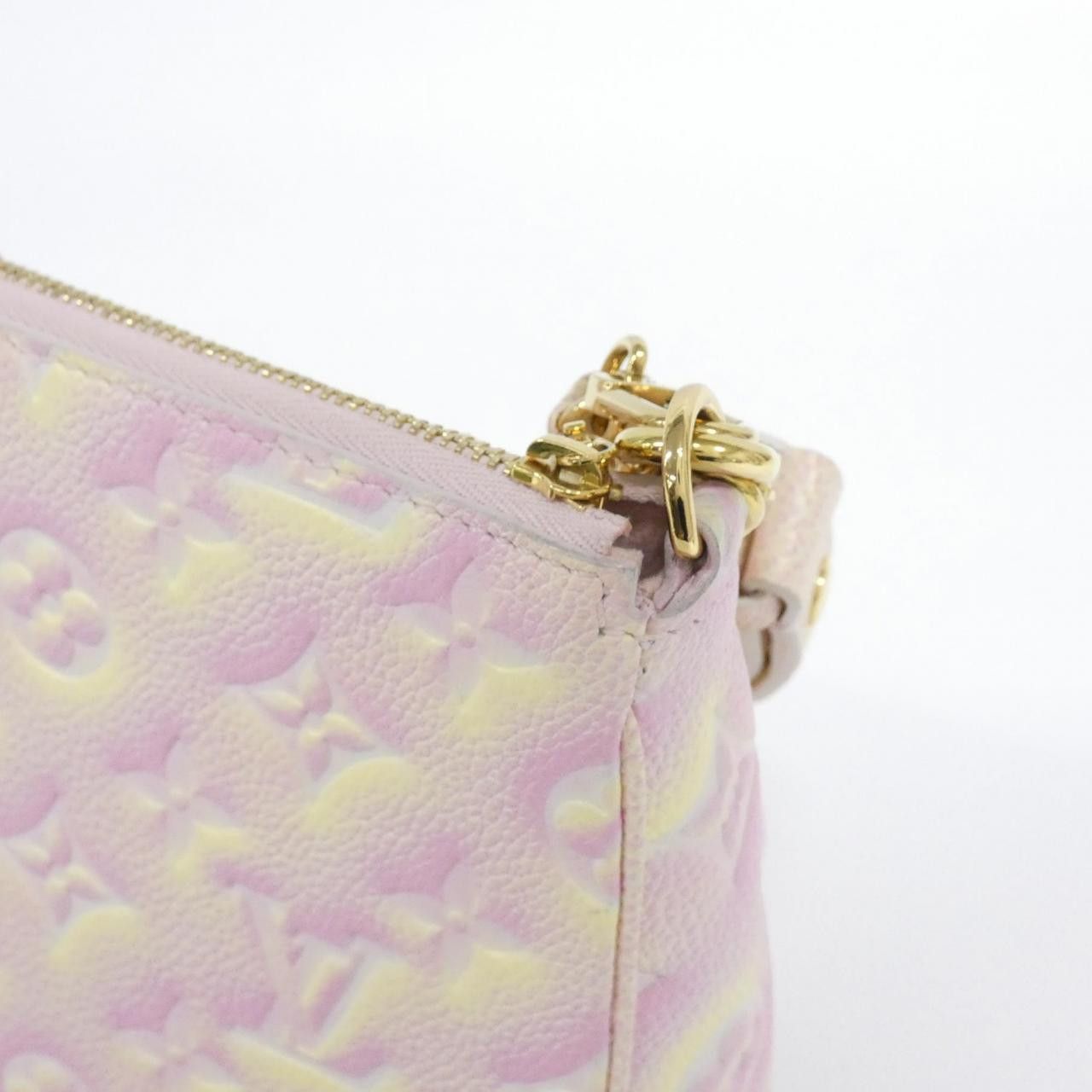 Louis Vuitton Louis Vuitton Louis Vuitton Multi Pochette Accessoires Monogram 2way Shoulder Bag Leather Shoulder Bag M46093 DUTY FREE for USA Size ONE SIZE - 5 Thumbnail