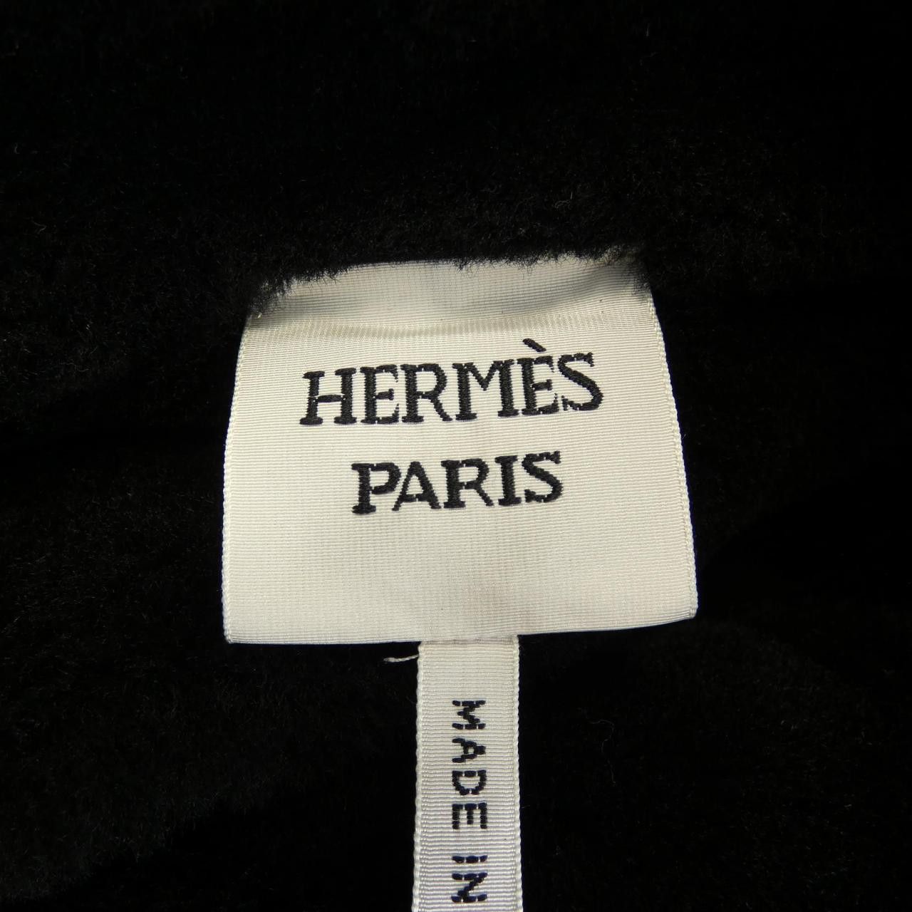 Hermes Hermes Hermès Mouton Coat Natural Material Outerwear DUTY FREE for USA Size ONE SIZE - 4 Thumbnail