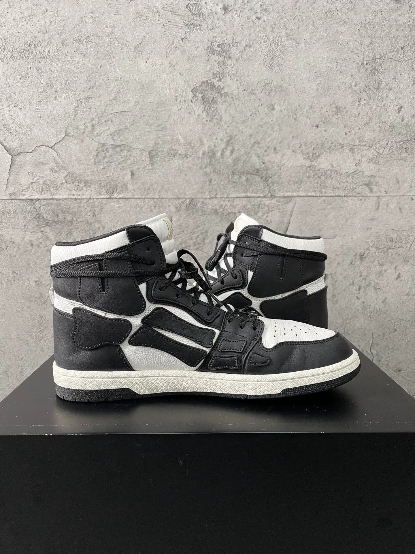 Amiri amiri high-top skeleton toe shoes black and white Size US 12 / EU 45 - 5 Thumbnail