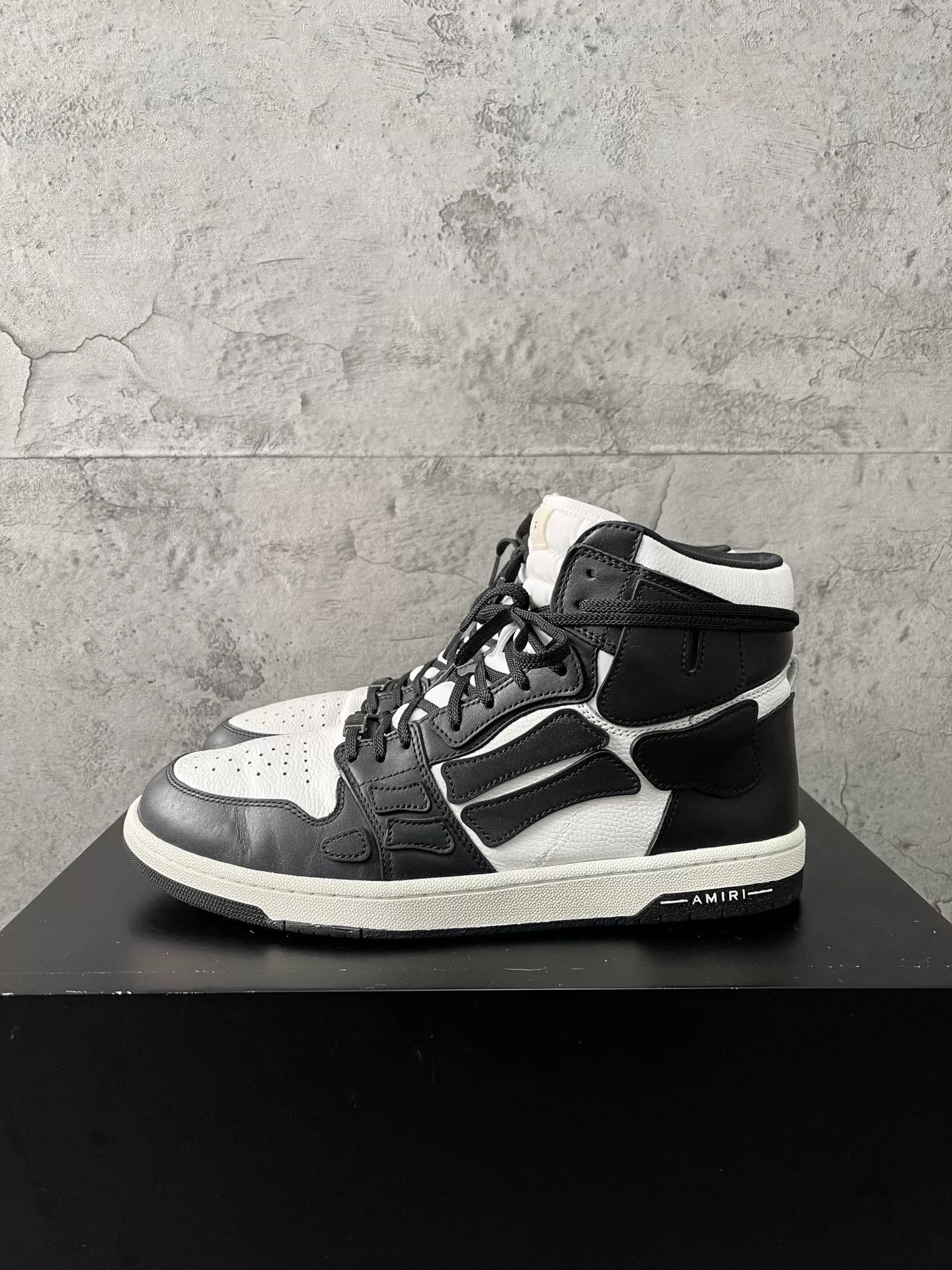 Amiri amiri high-top skeleton toe shoes black and white Size US 12 / EU 45 - 4 Thumbnail