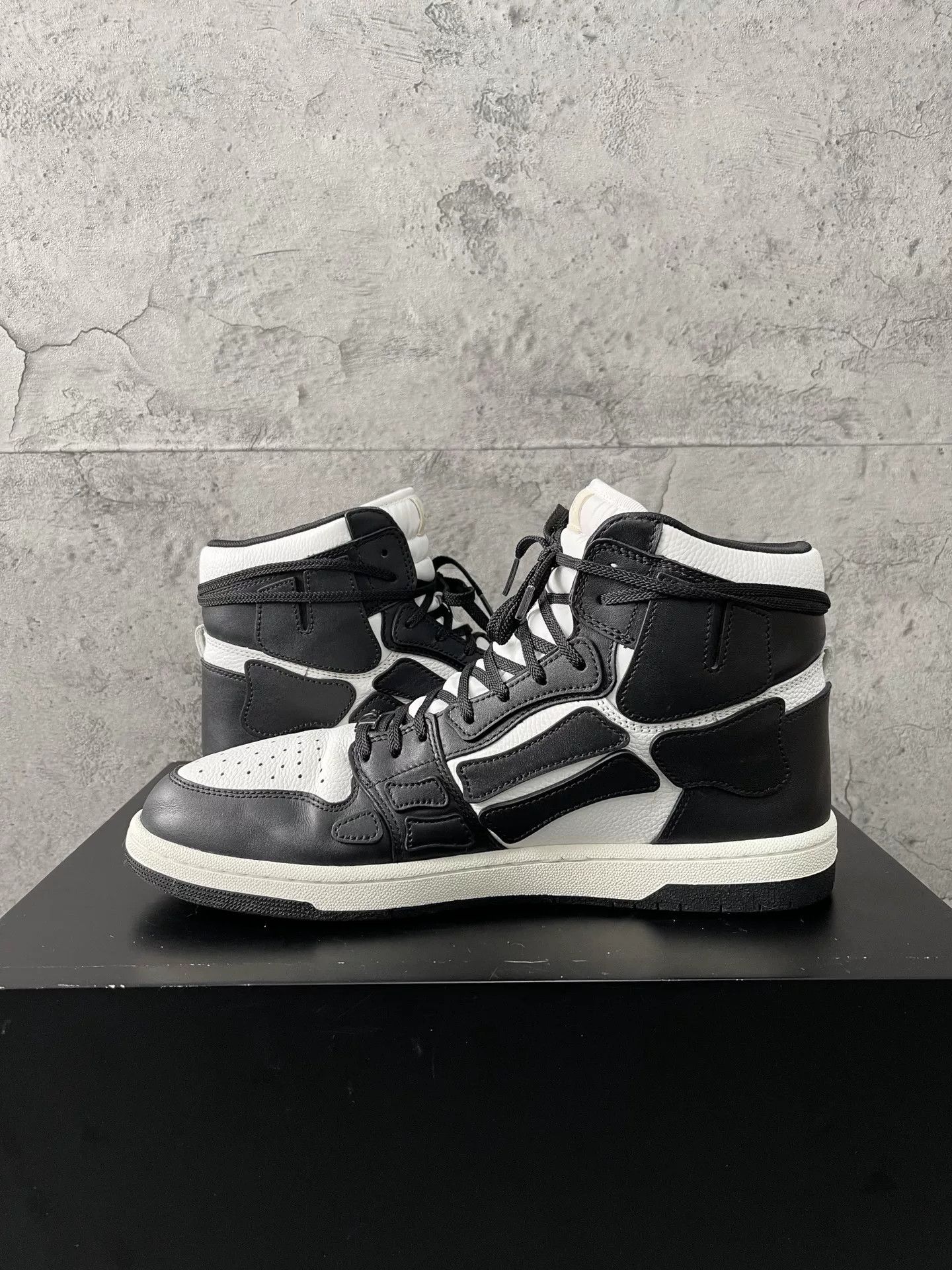 Amiri amiri high-top skeleton toe shoes black and white Size US 12 / EU 45 - 6 Thumbnail