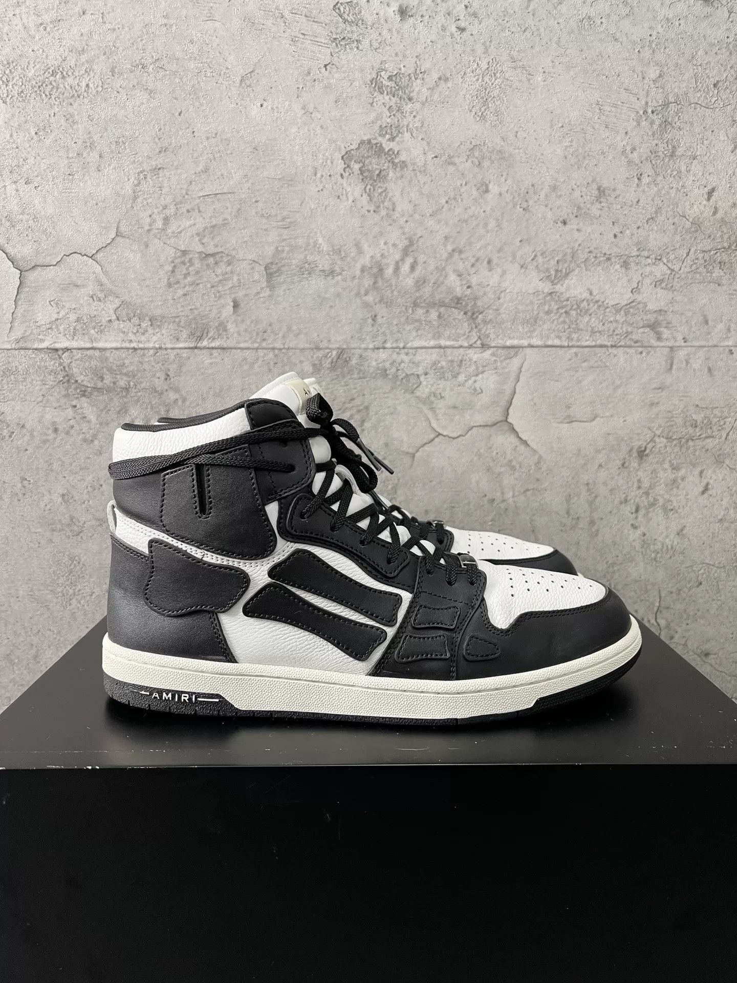 Amiri amiri high-top skeleton toe shoes black and white Size US 12 / EU 45 - 3 Thumbnail