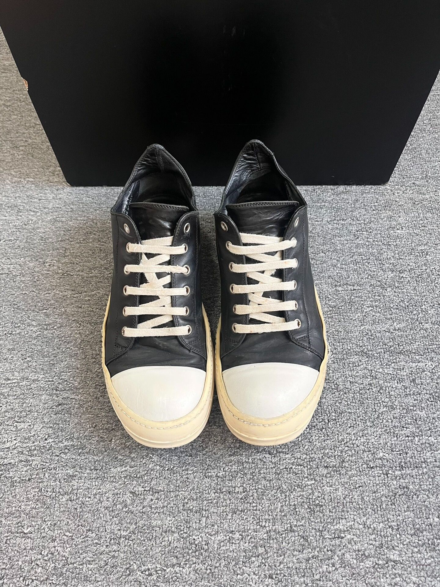 Rick Owens rick owens classic low-top leather sneakers Size US 9.5 / EU 42-43 - 3 Thumbnail