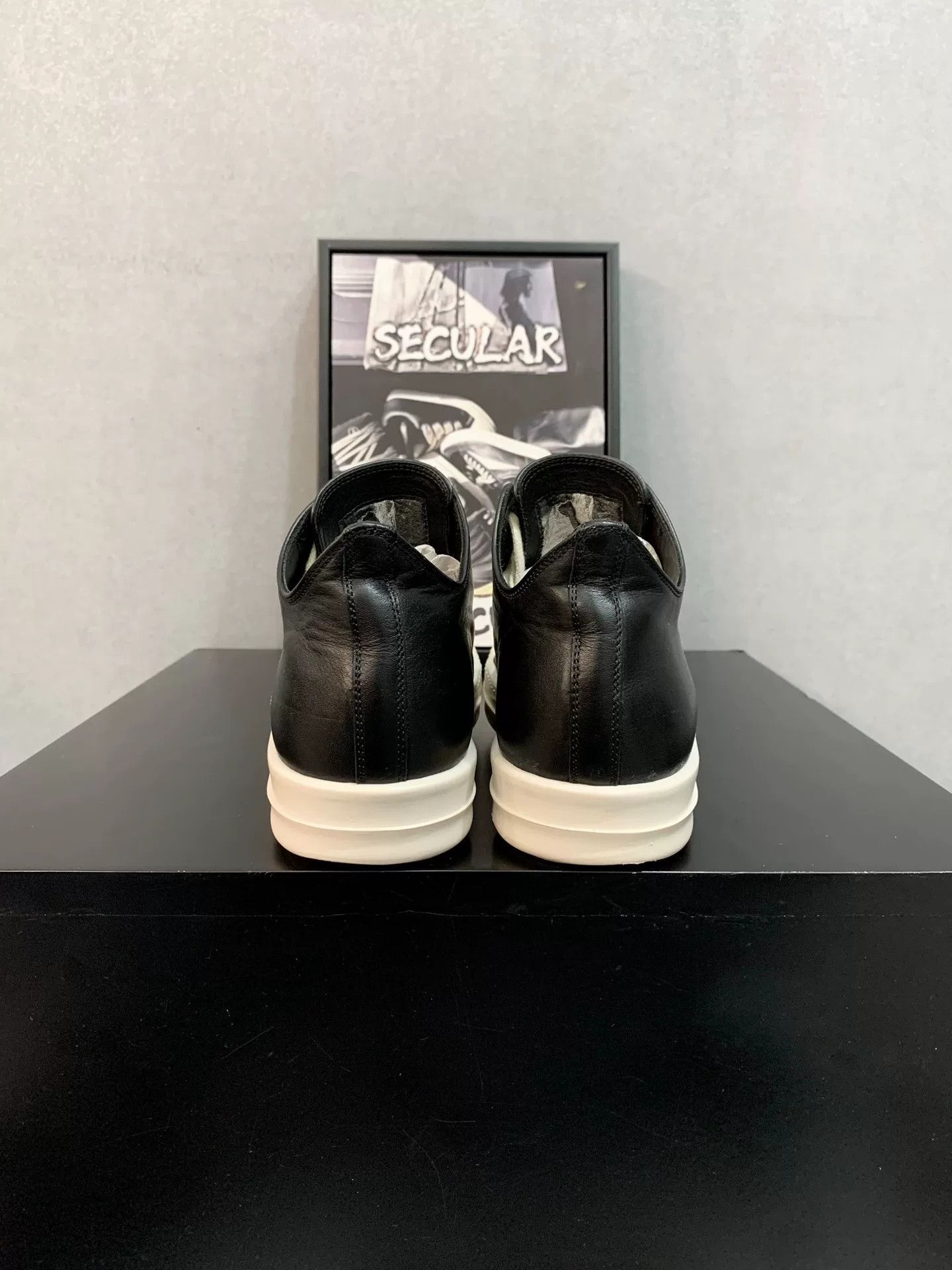 Rick Owens rick owens low-top leather sneakers in black Size US 5.5 / EU 38 - 7 Thumbnail