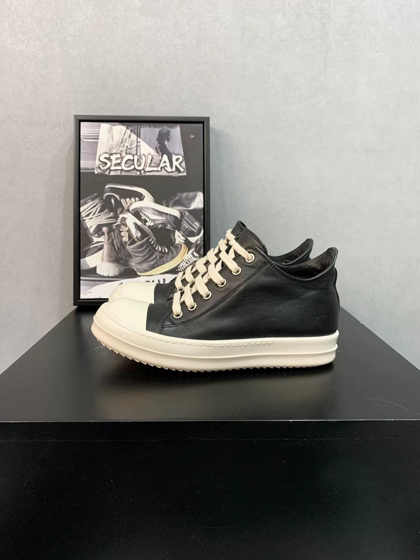 Rick Owens rick owens low-top leather sneakers in black Size US 5.5 / EU 38 - 3 Thumbnail