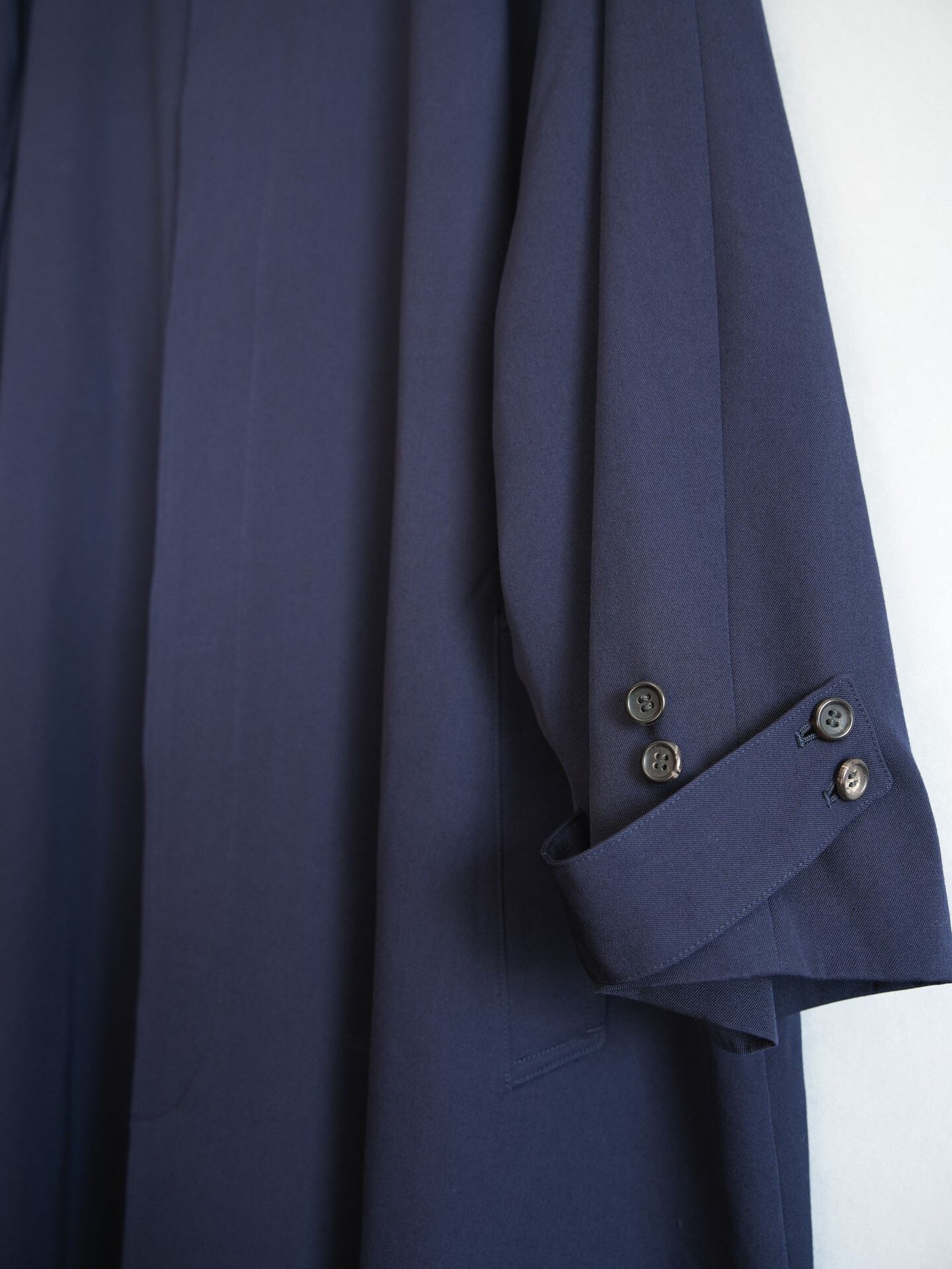 Yohji Yamamoto Yohji Yamamoto Large Navy Coat with Shoulder Sleeves Size US M / EU 48-50 / 2 - 4 Thumbnail