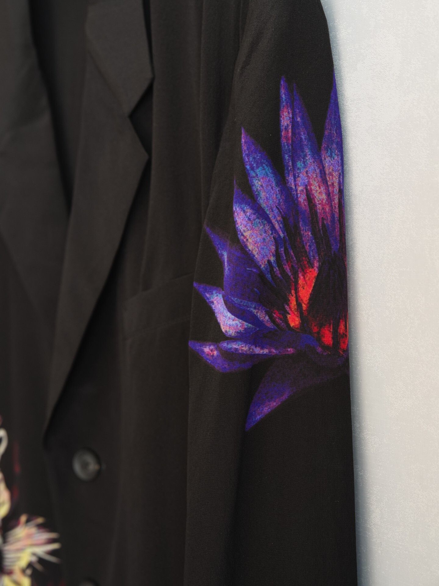 Yohji Yamamoto yohji yamamoto floral silk coat Size S / US 4 / IT 40 - 4 Thumbnail