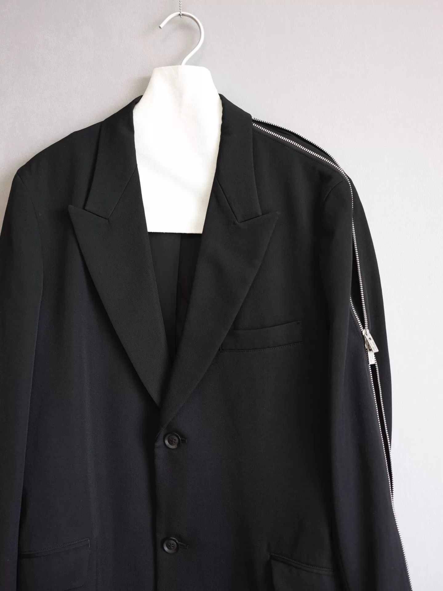 Yohji Yamamoto yohji yamamoto black side zip long coat Size US M / EU 48-50 / 2 - 4 Thumbnail