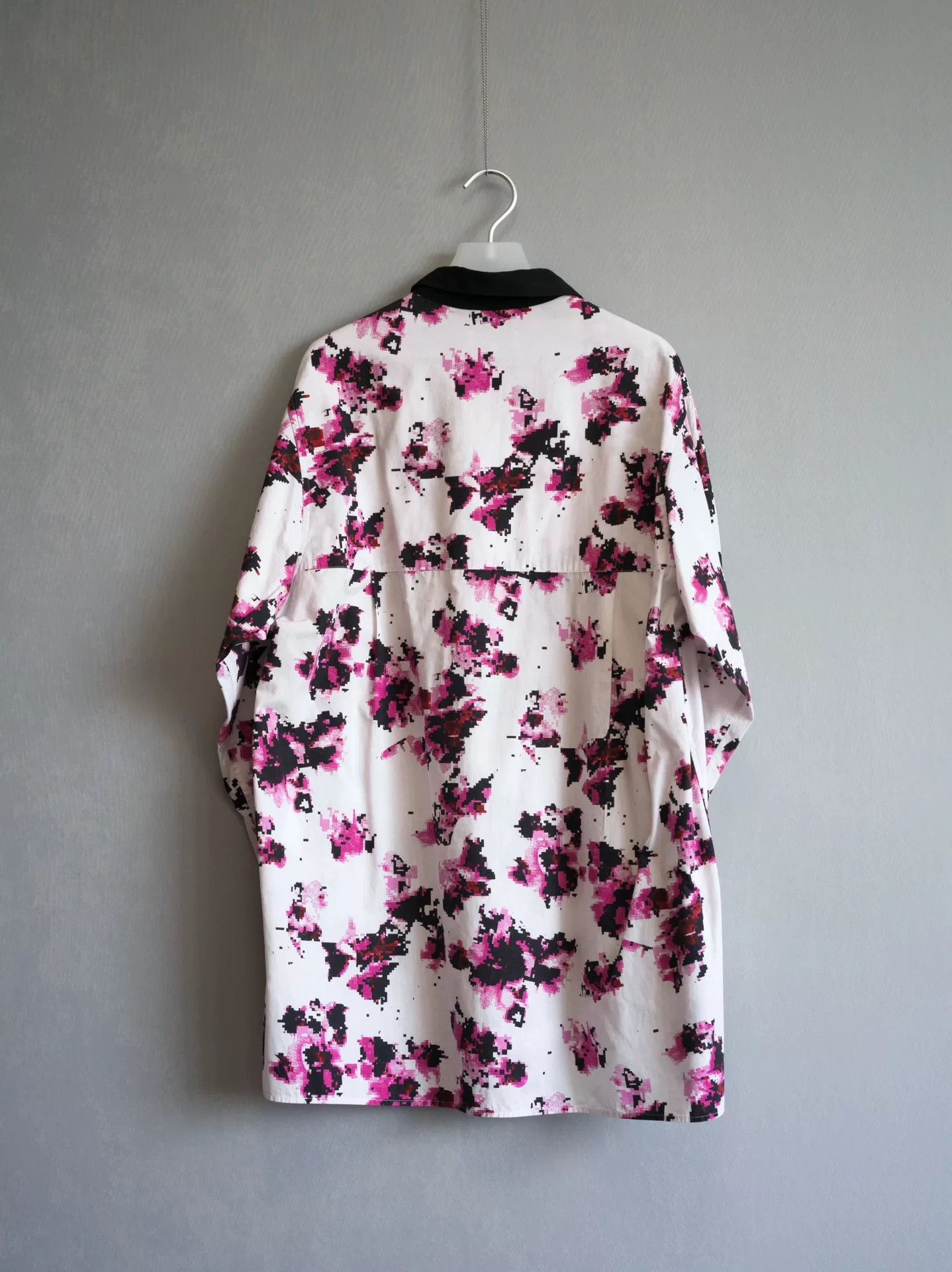 Yohji Yamamoto Yohji Yamamoto Floral Shirt with Black Collar Size L / US 10 / IT 46 - 2 Thumbnail