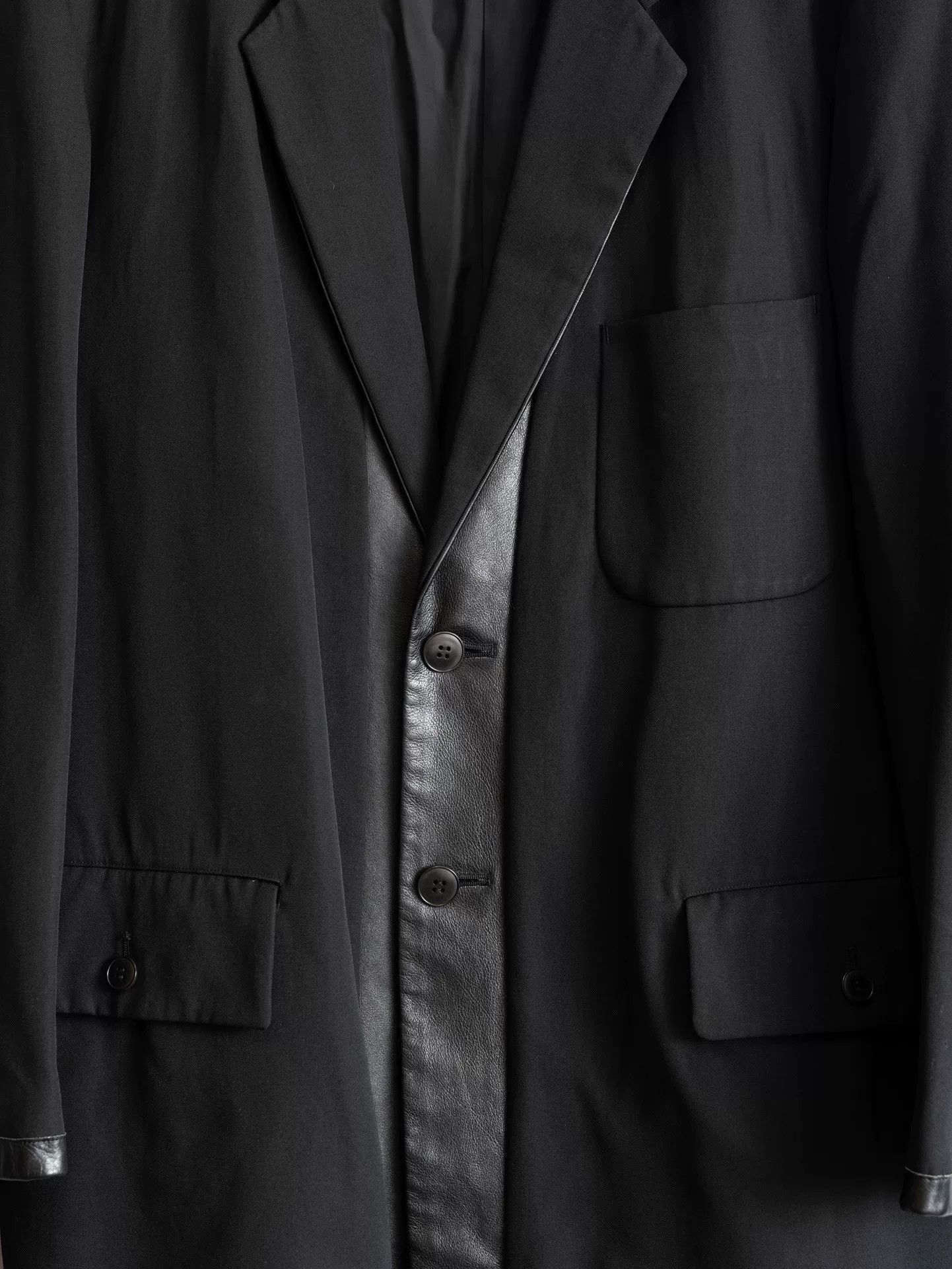 Yohji Yamamoto Yohji Yamamoto Black Wool Coat with Leather Size US S / EU 44-46 / 1 - 3 Thumbnail