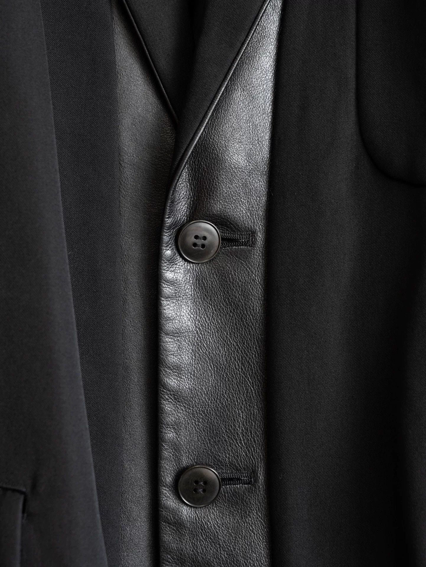 Yohji Yamamoto Yohji Yamamoto Black Wool Coat with Leather Size US S / EU 44-46 / 1 - 4 Thumbnail