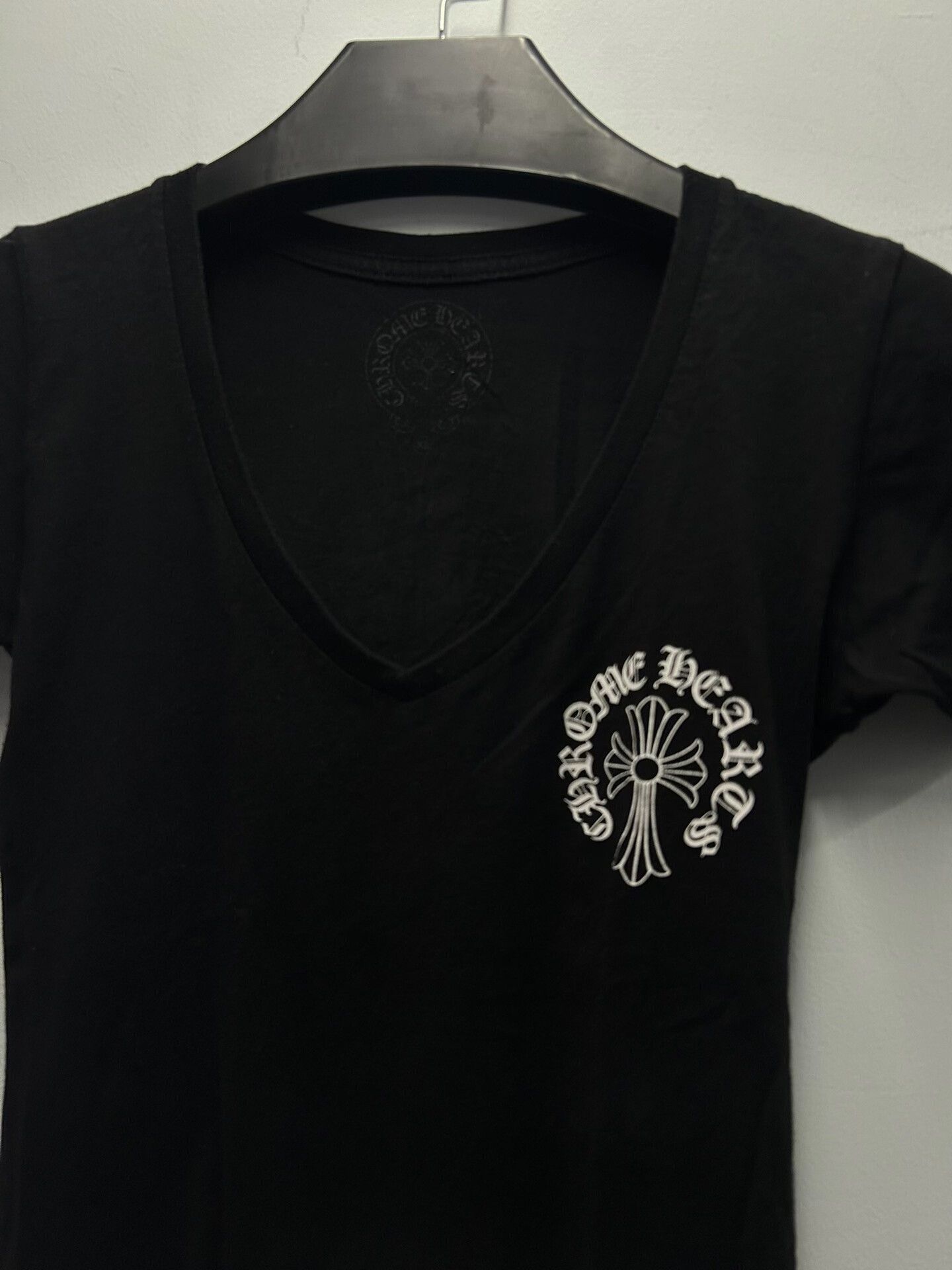 Chrome Hearts chrome hearts deep v-neck short sleeve top Size XS / US 0-2 / IT 36-38 - 2 Thumbnail