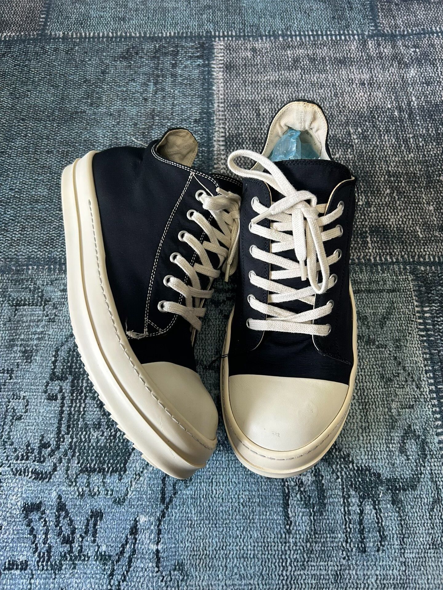 Rick Owens rick owens low-top canvas sneakers size 42 Size US 9 / EU 42 - 2 Thumbnail