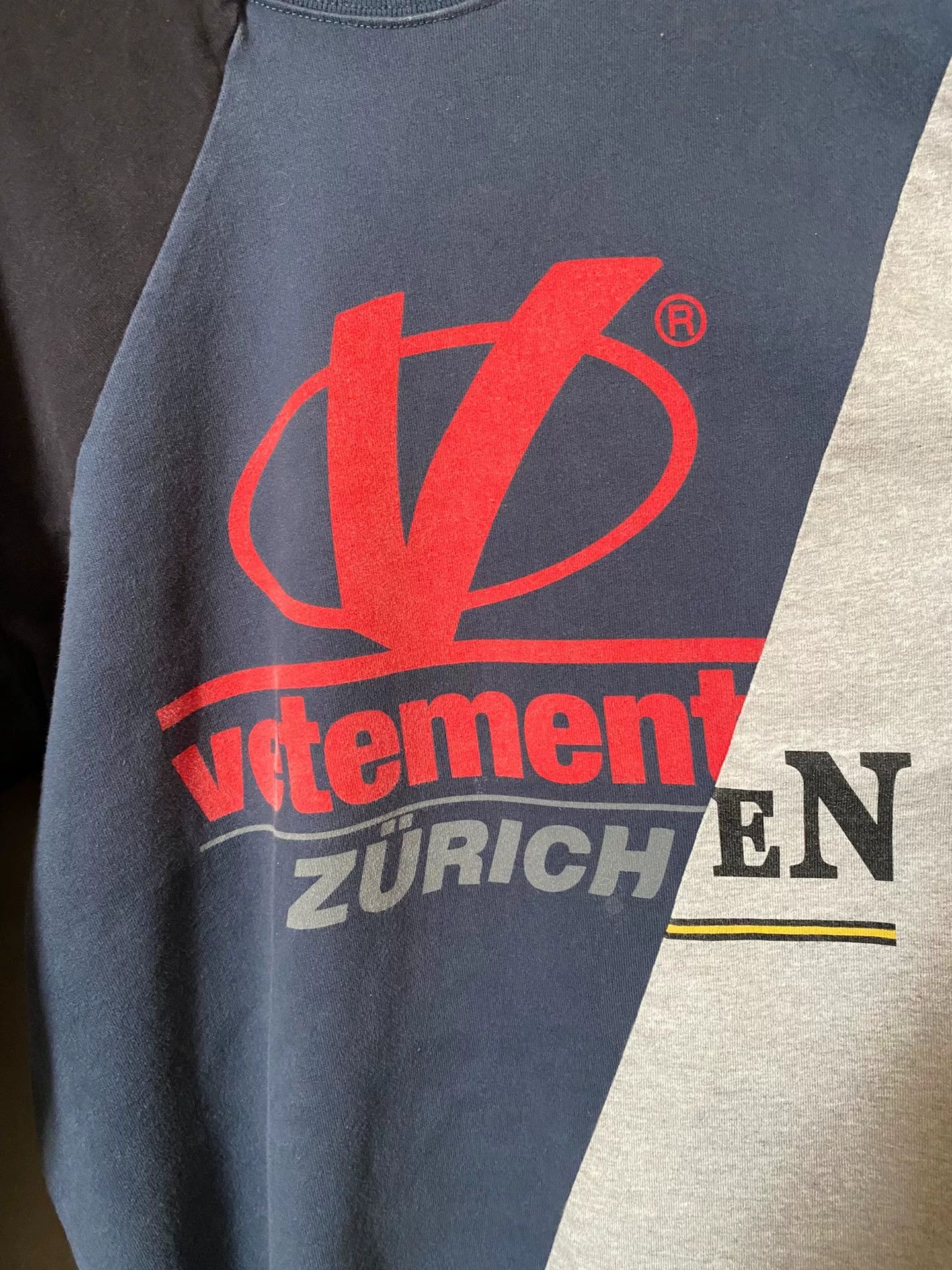 Vetements vetements color block long sleeve shirt Size US M / EU 48-50 / 2 - 2 Thumbnail