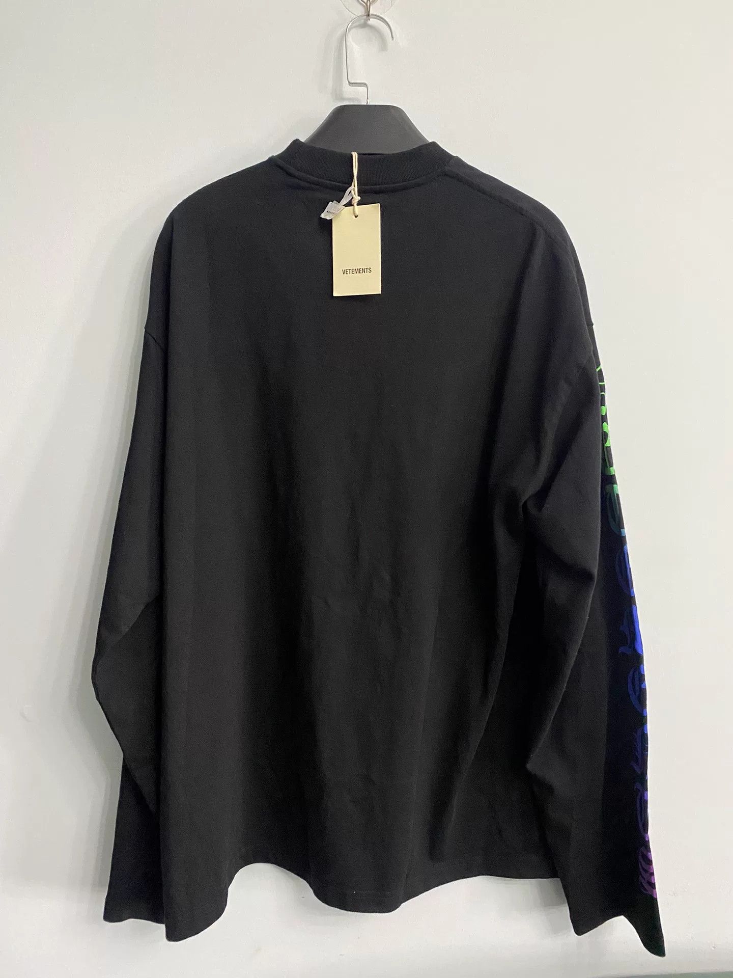 Vetements stylish long sleeve with colorful print Size XS / US 0-2 / IT 36-38 - 2 Thumbnail