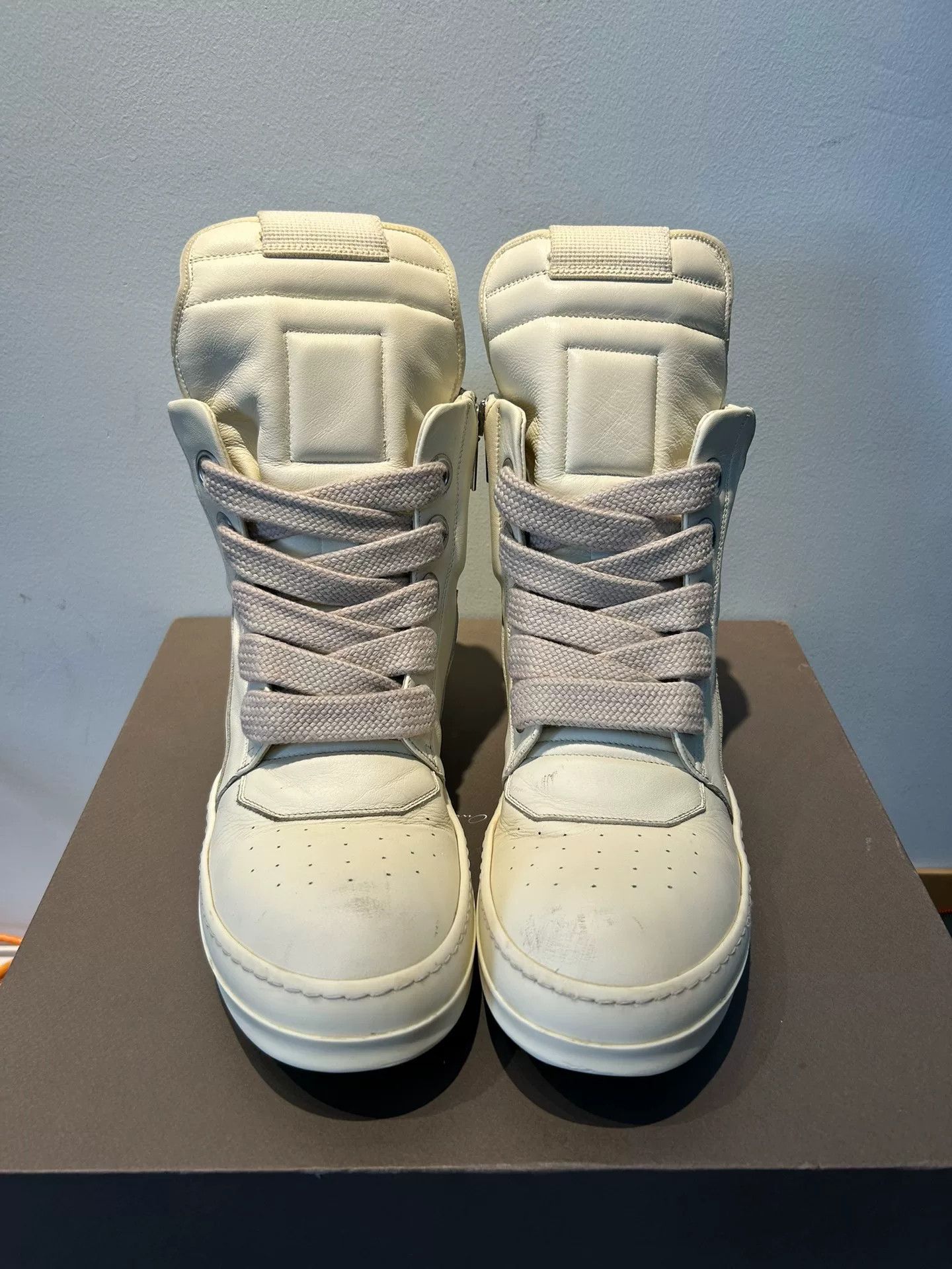 Rick Owens rick owens white high-top sneakers size 42 Size US 9 / EU 42 - 2 Thumbnail