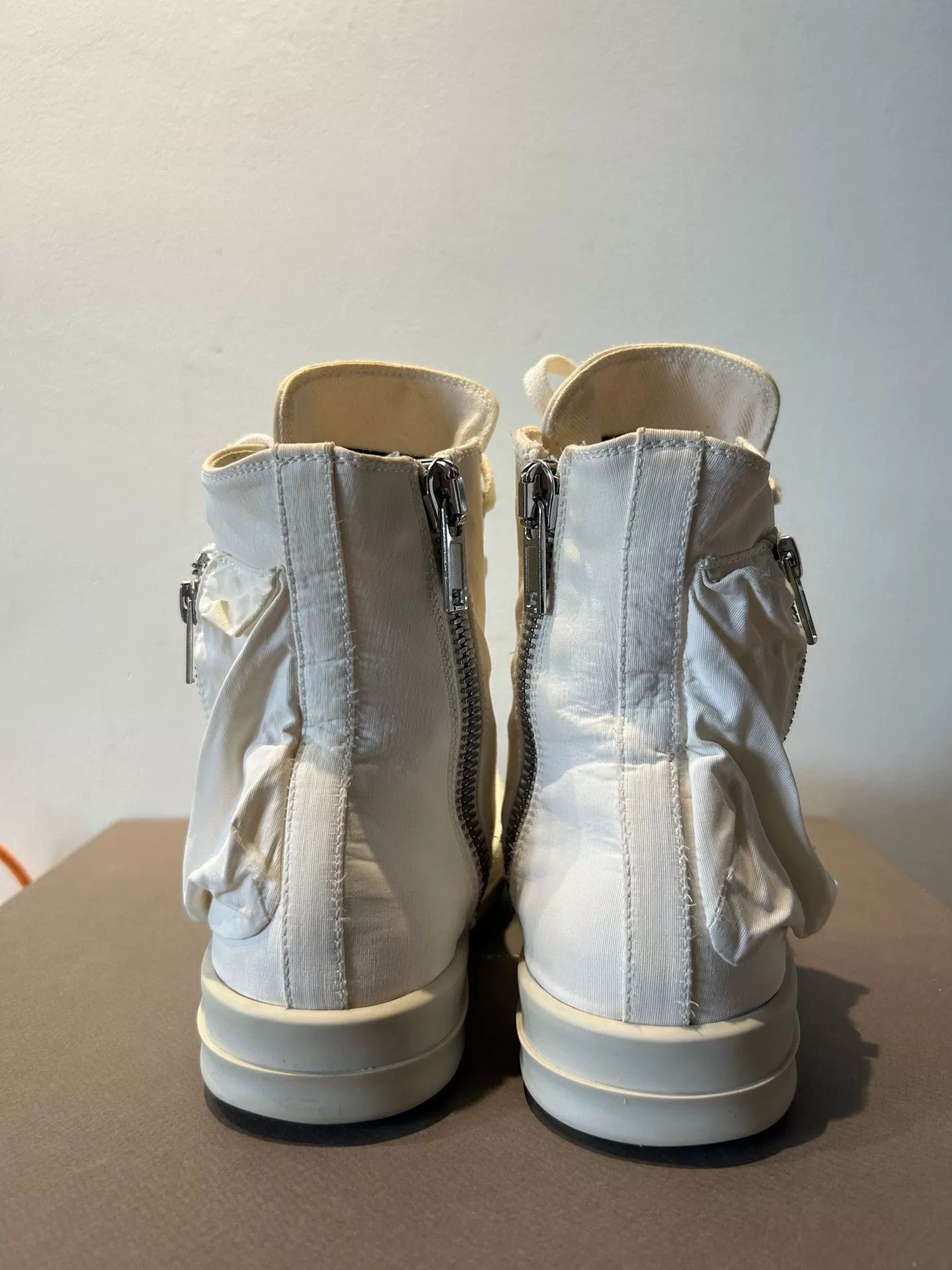 Rick Owens rick owens white high-top sneakers with pockets Size US 6 / EU 39 - 4 Thumbnail