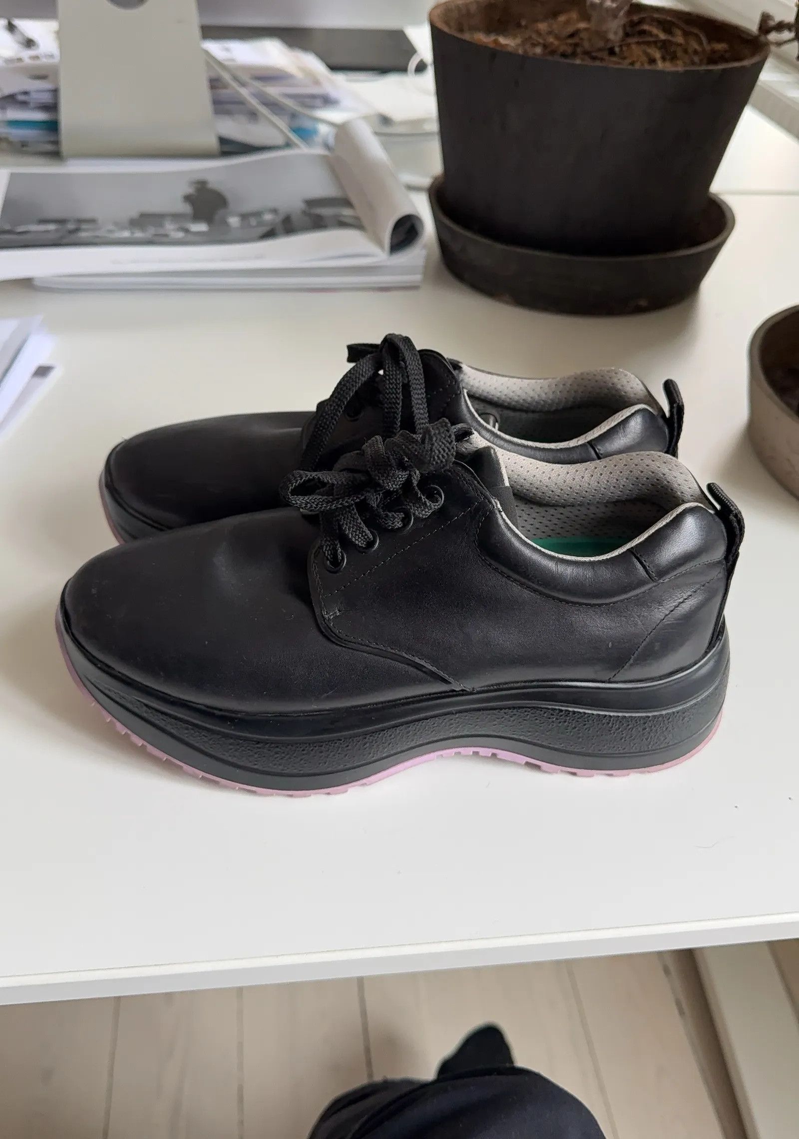 Celine Celine Sneakers Size US 9 / IT 39 - 5 Thumbnail