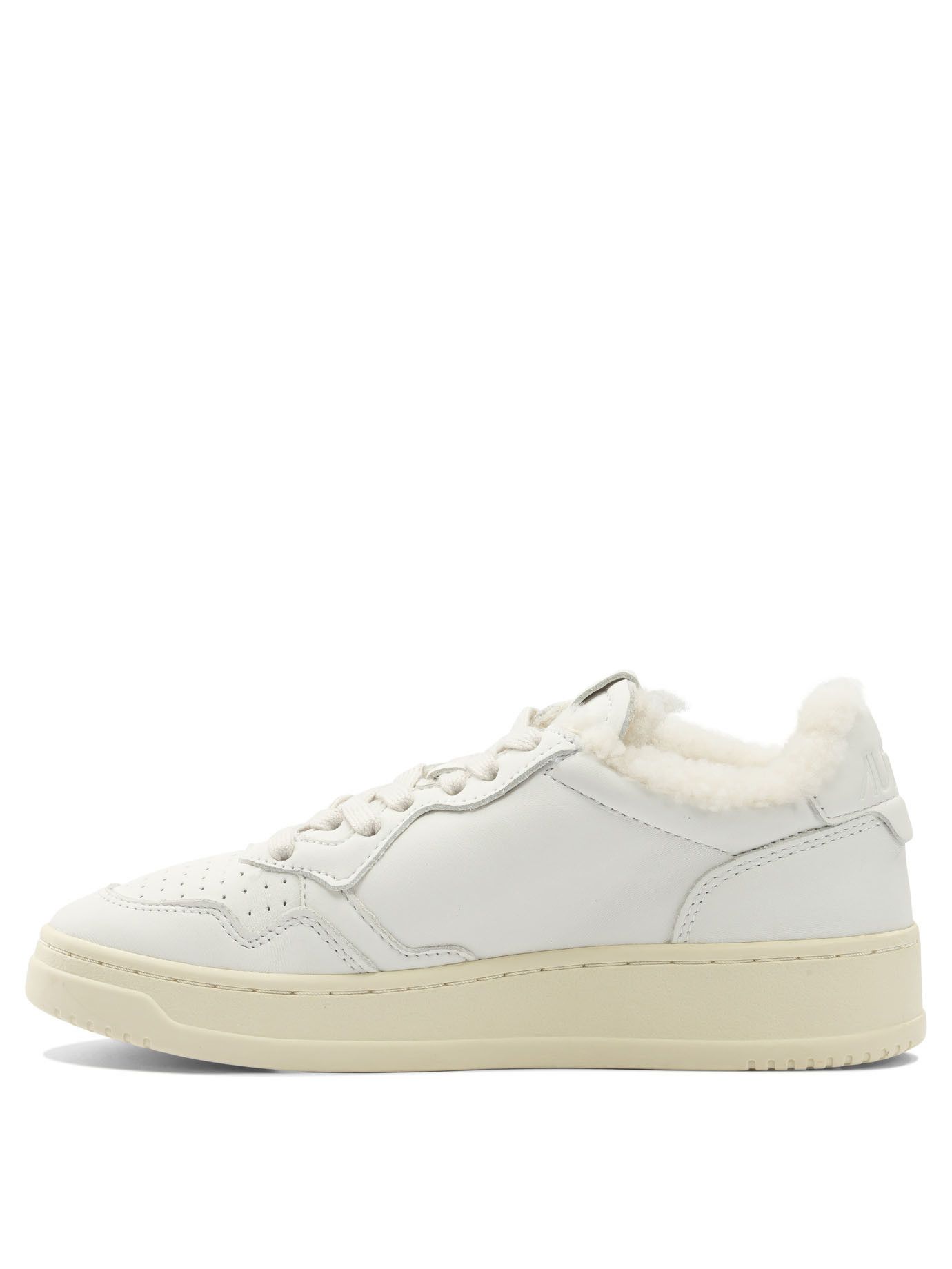 AUTRY Autry Medalist Low Sneakers IT 36 Women - USA Duties Paid Size US 6 / IT 36 - 2 Thumbnail