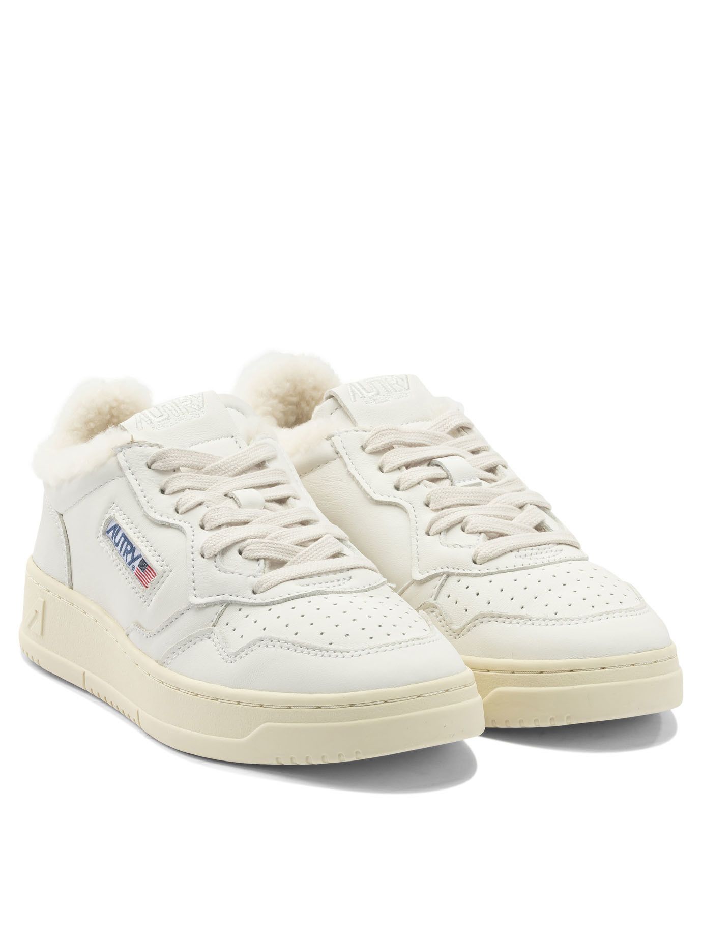 AUTRY Autry Medalist Low Sneakers IT 36 Women - USA Duties Paid Size US 6 / IT 36 - 3 Thumbnail