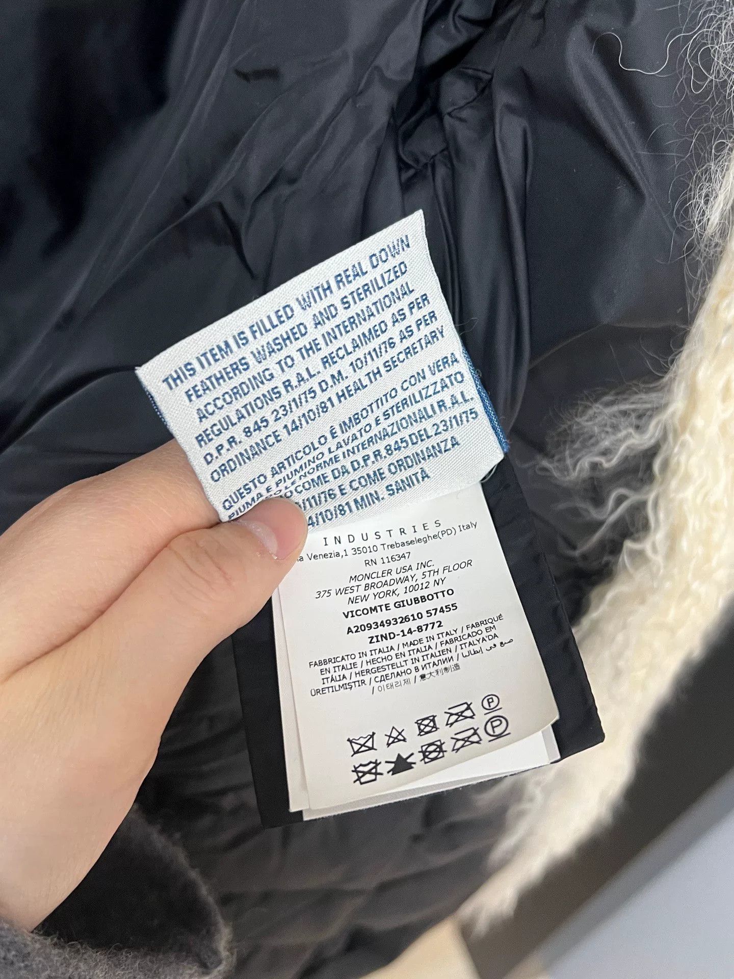 Moncler Moncler Fur Collar Down Jacket Size XS / US 0-2 / IT 36-38 - 5 Thumbnail