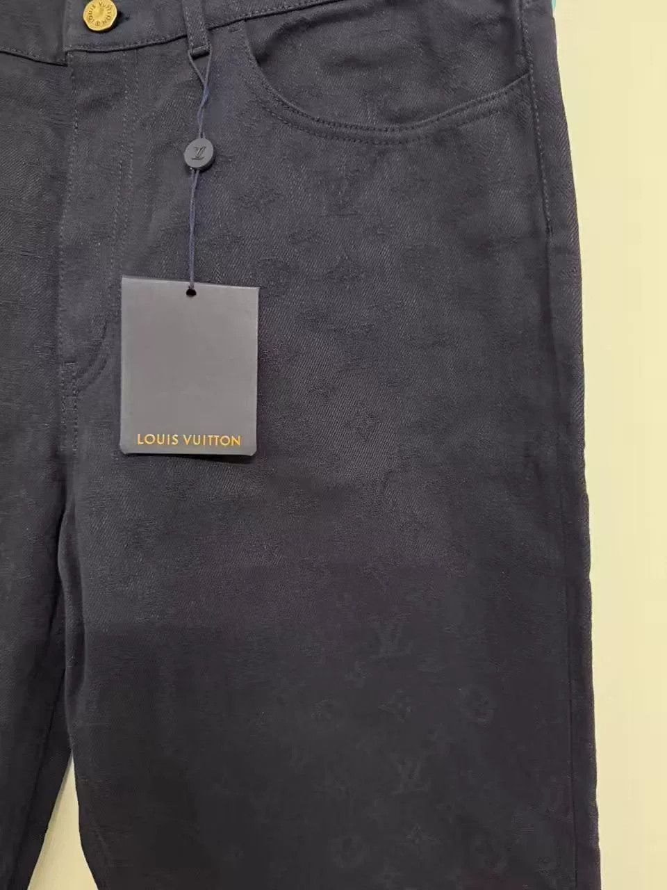 Louis Vuitton louis vuitton dark pattern logo denim jeans Size US 27 - 2 Thumbnail