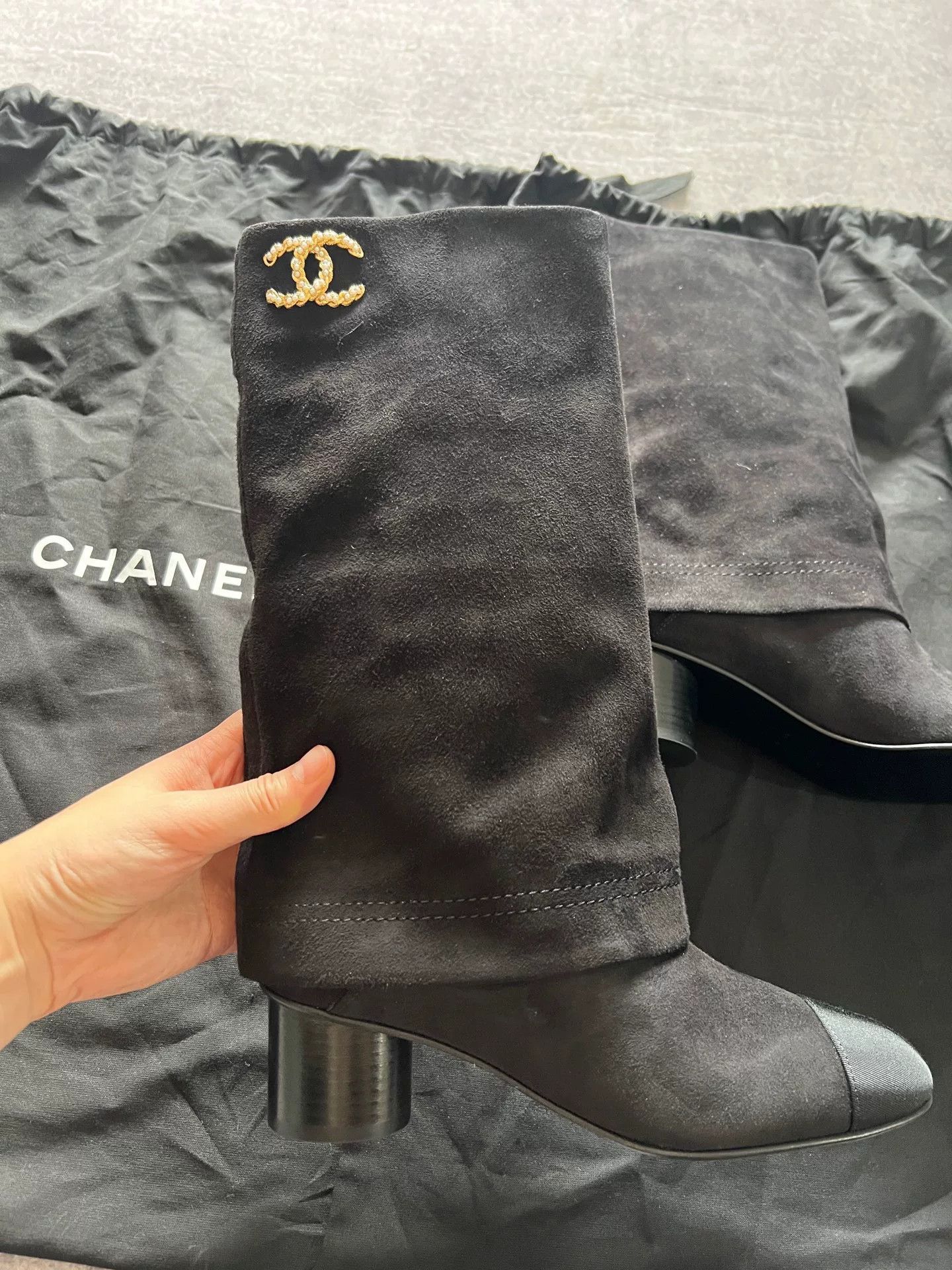 Chanel Chanel Velvet Suede Tall Boots Size 37 Size US 6 / IT 36 - 2 Thumbnail