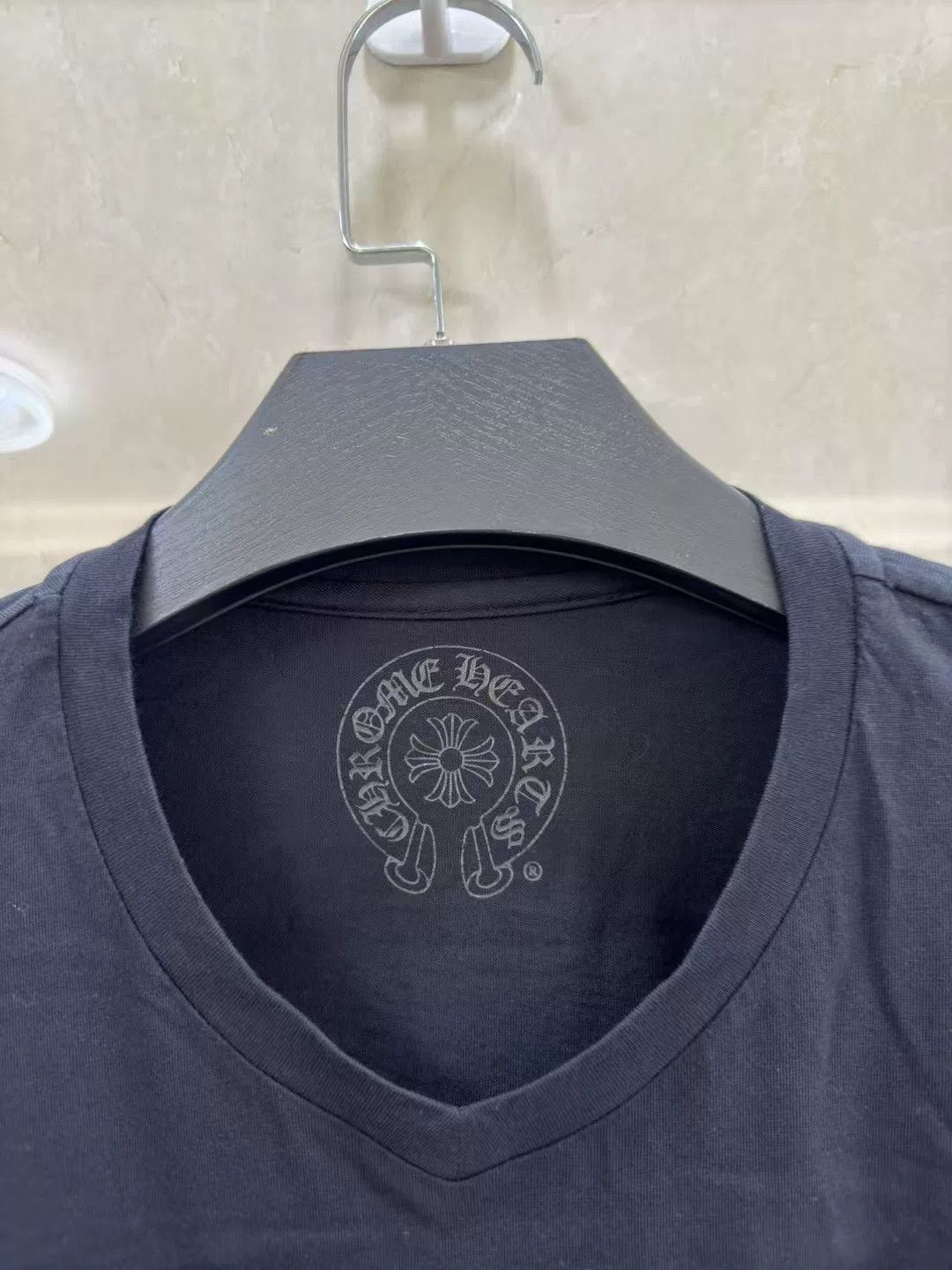 Chrome Hearts chrome hearts v-neck short sleeve t-shirt Size US M / EU 48-50 / 2 - 2 Thumbnail