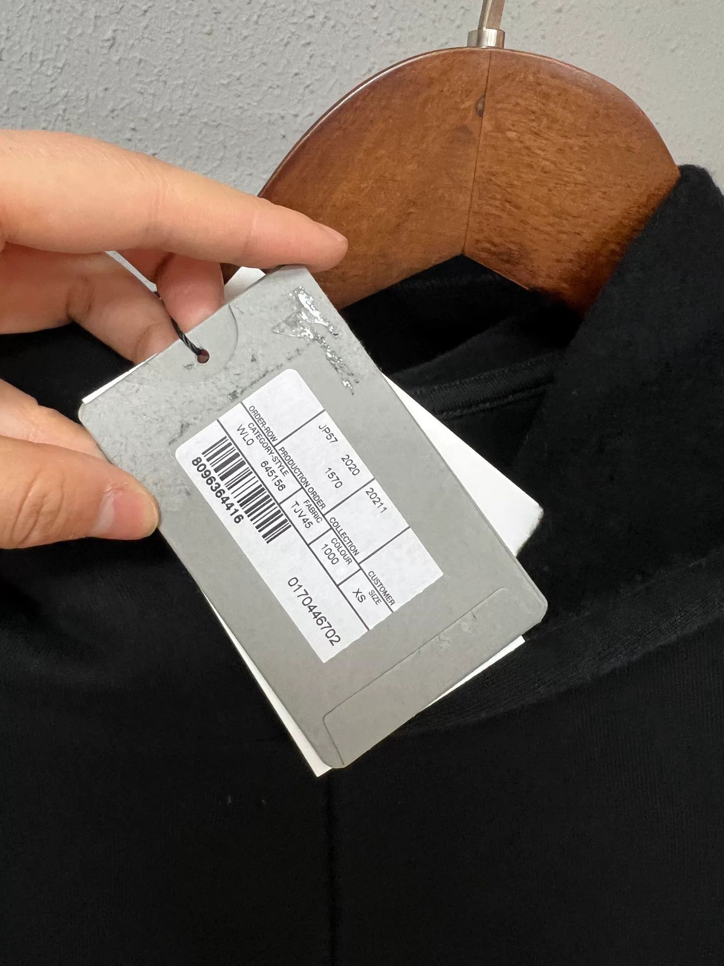 Balenciaga black balenciaga hooded poncho Size XS / US 0-2 / IT 36-38 - 3 Thumbnail