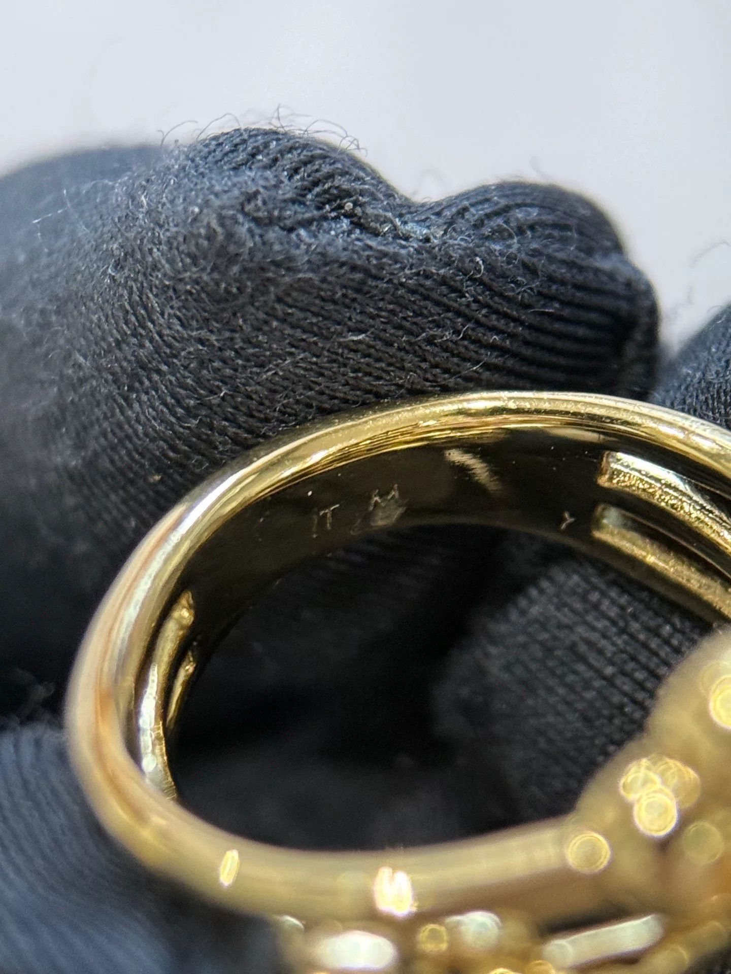 Louis Vuitton gold floral cutout ring Size ONE SIZE - 4 Thumbnail