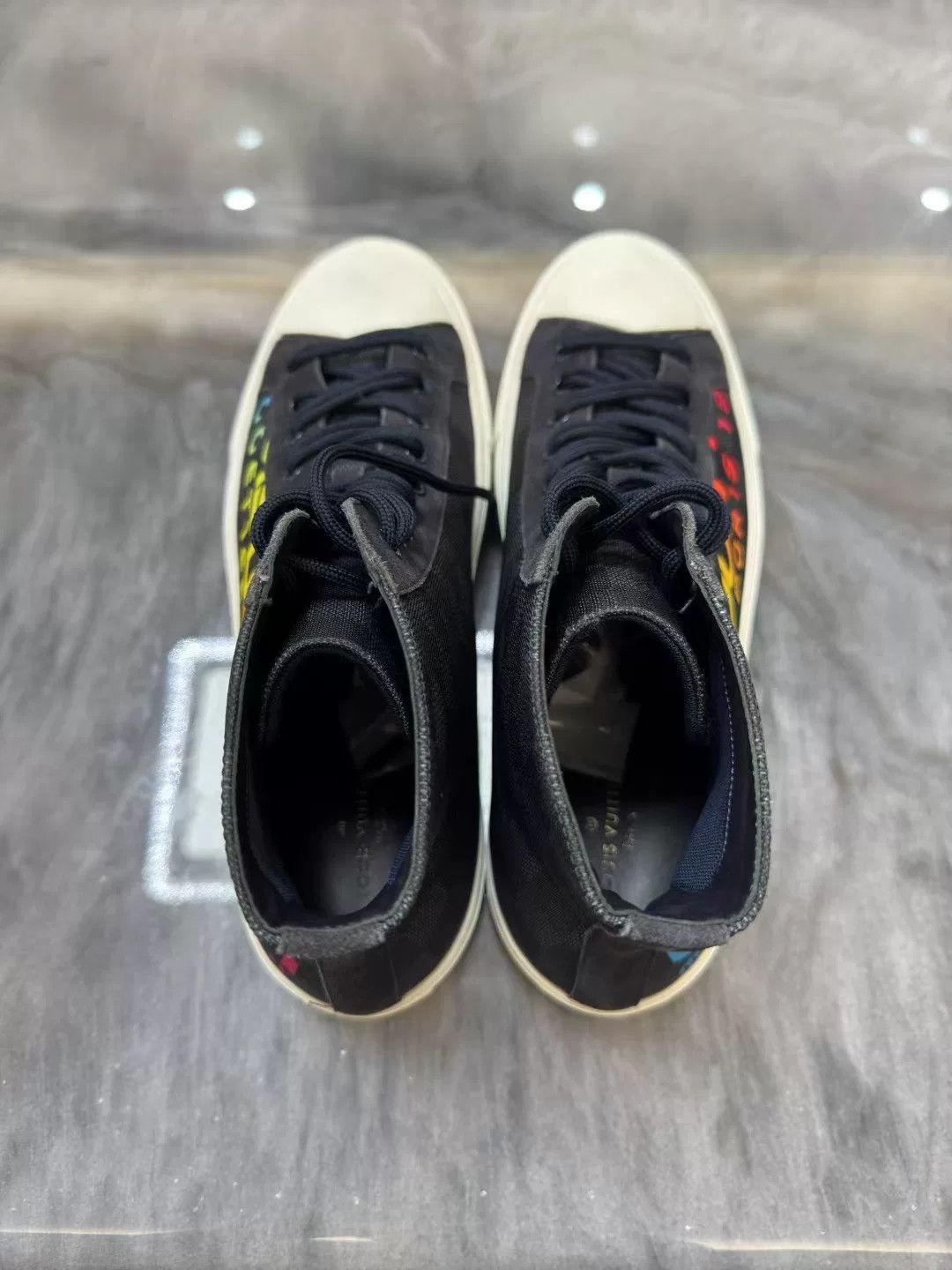 Louis Vuitton louis vuitton rainbow logo high-top sneakers Size US 8.5 / EU 41-42 - 3 Thumbnail
