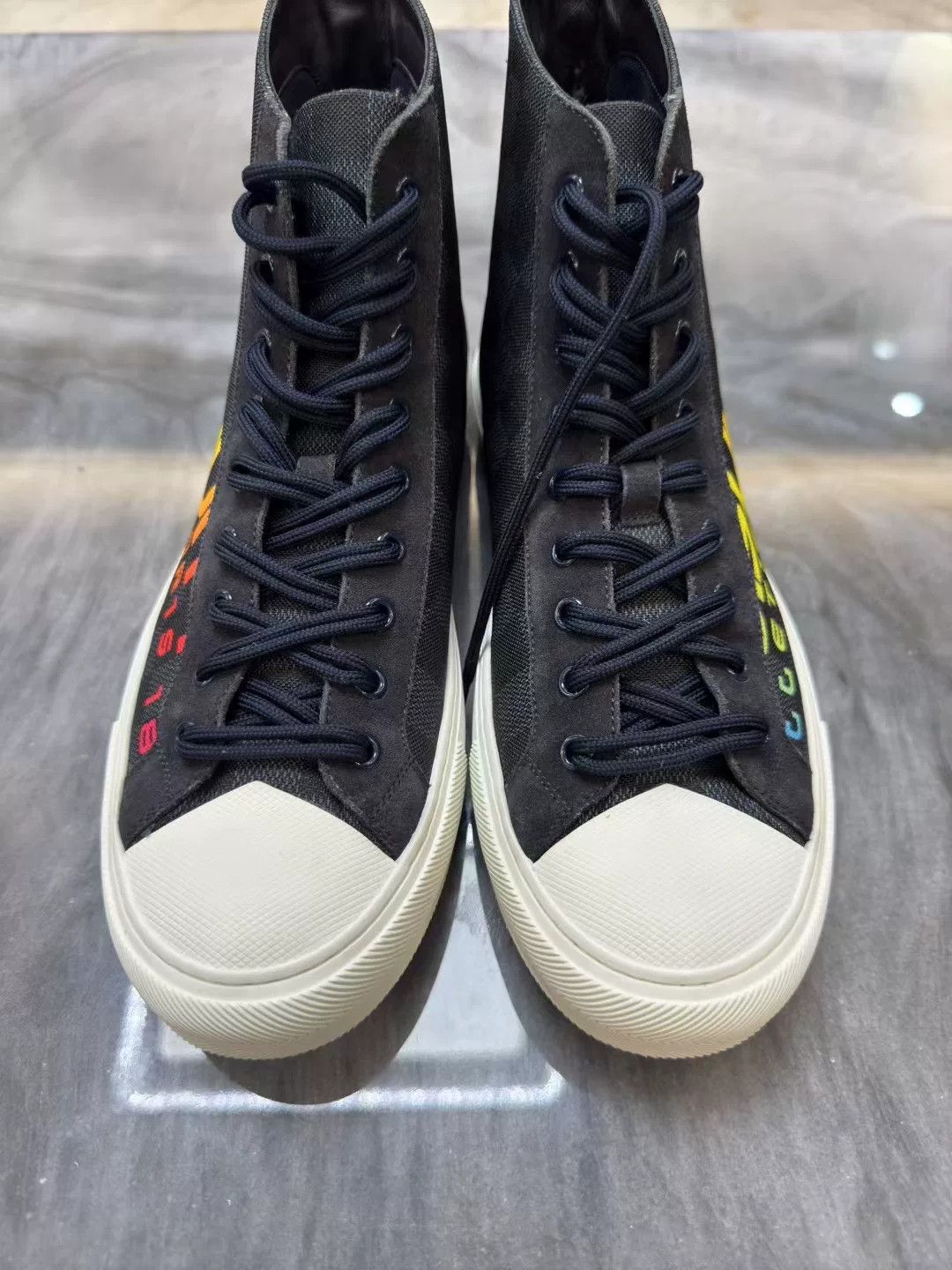 Louis Vuitton louis vuitton rainbow logo high-top sneakers Size US 8.5 / EU 41-42 - 2 Thumbnail