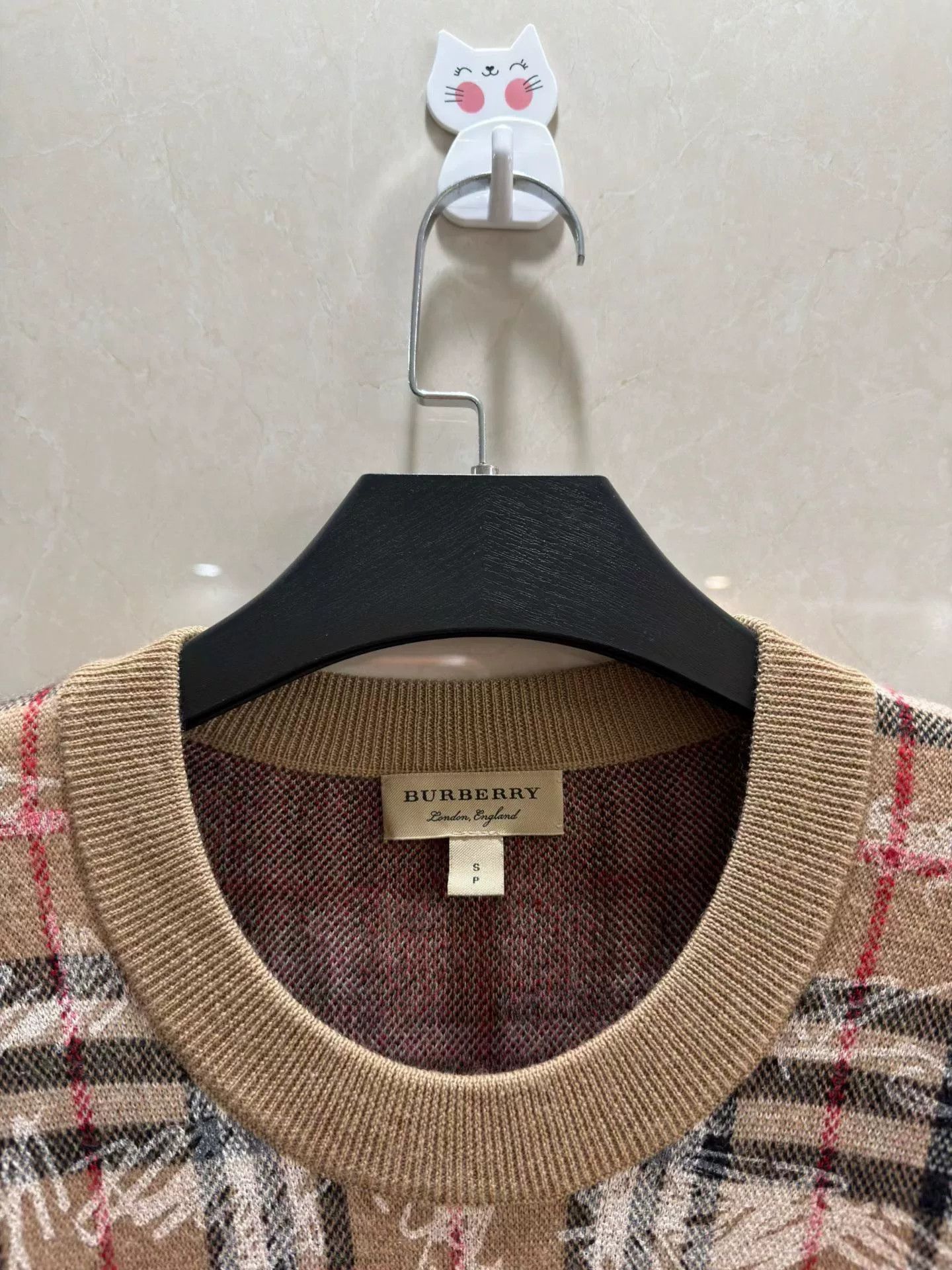 Burberry burberry graffiti check wool sweater Size S / US 4 / IT 40 - 2 Thumbnail