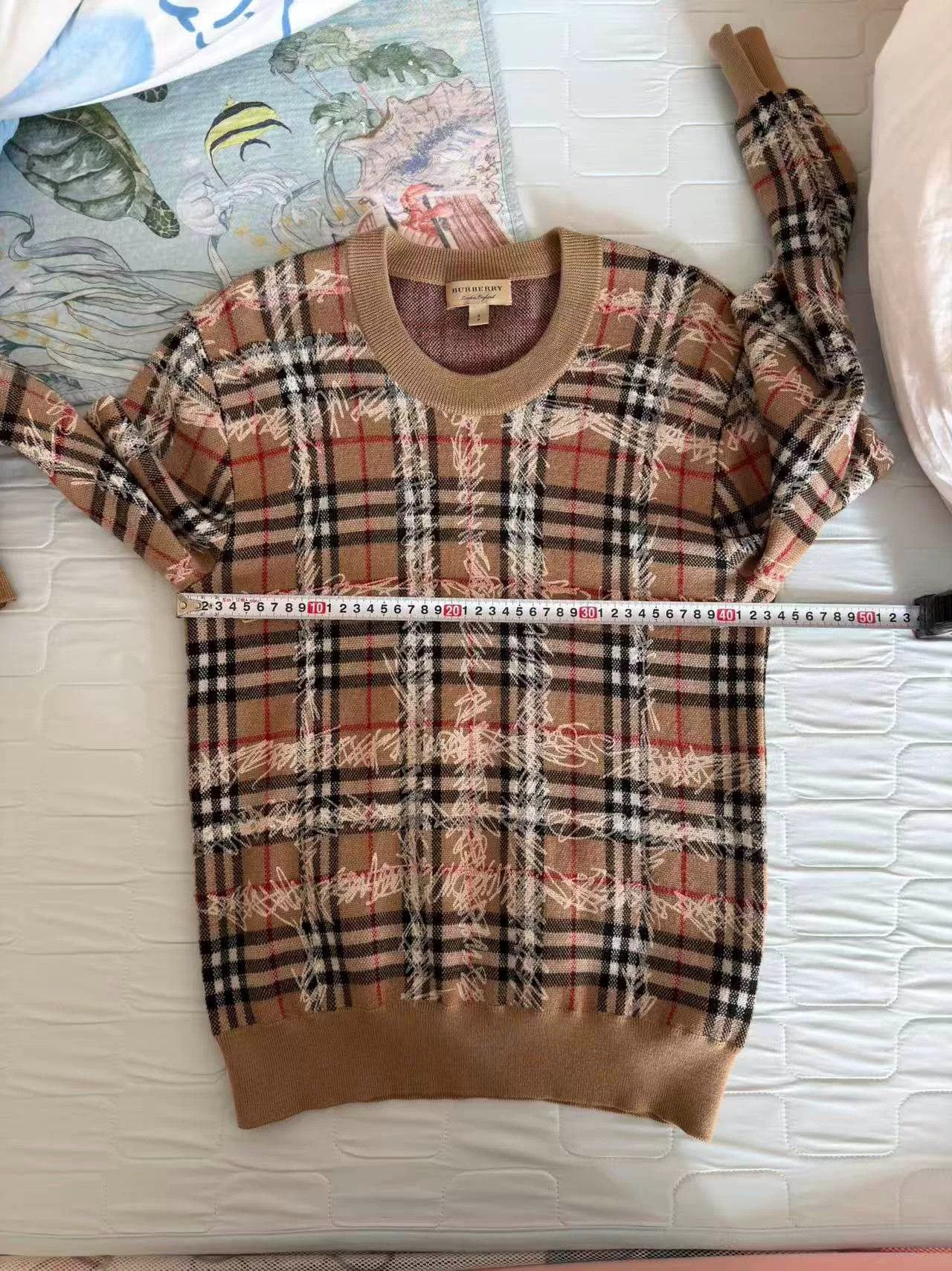 Burberry burberry graffiti check wool sweater Size S / US 4 / IT 40 - 7 Thumbnail