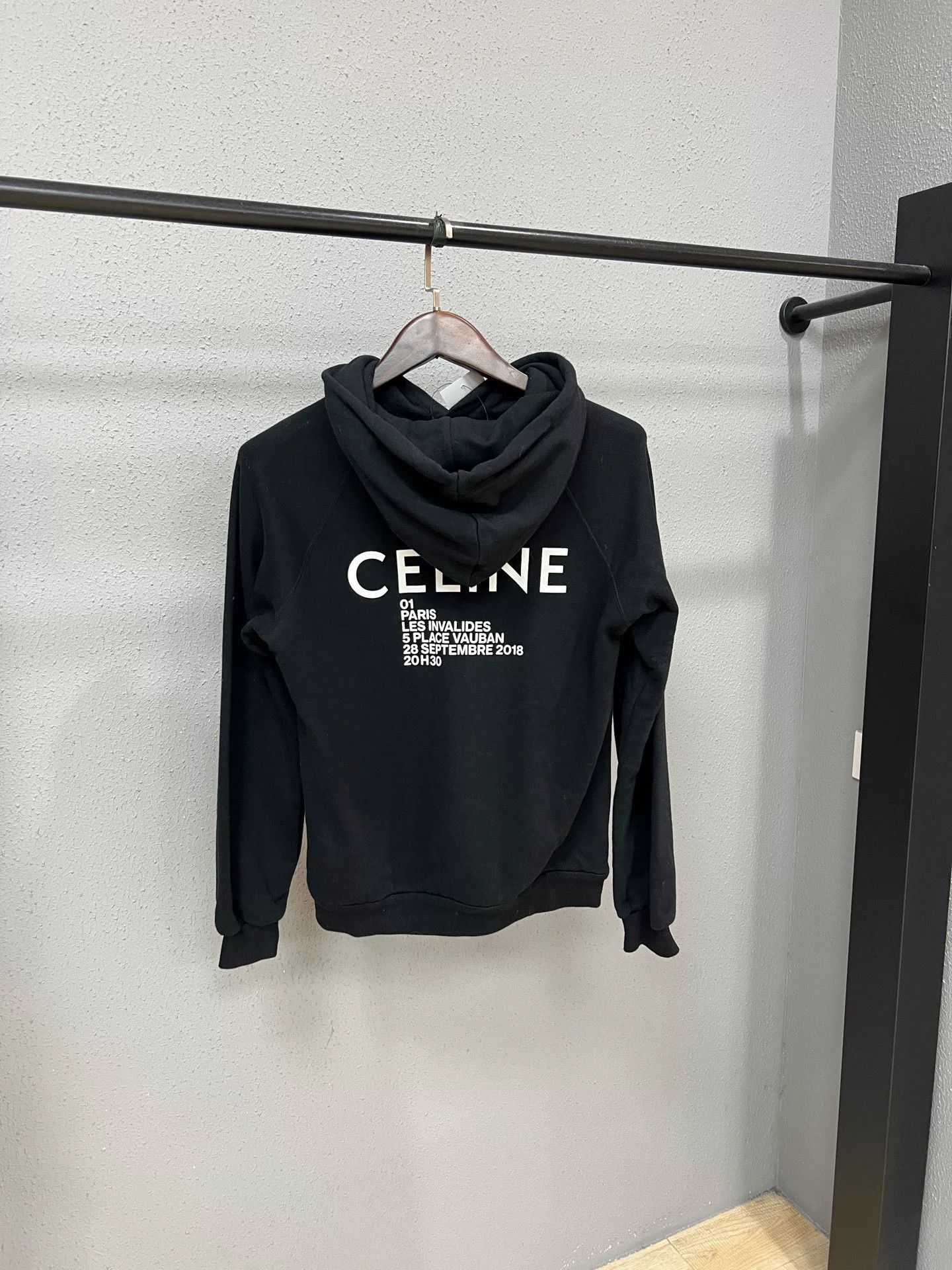 Celine celine logo hoodie in black Size US L / EU 52-54 / 3 - 2 Thumbnail