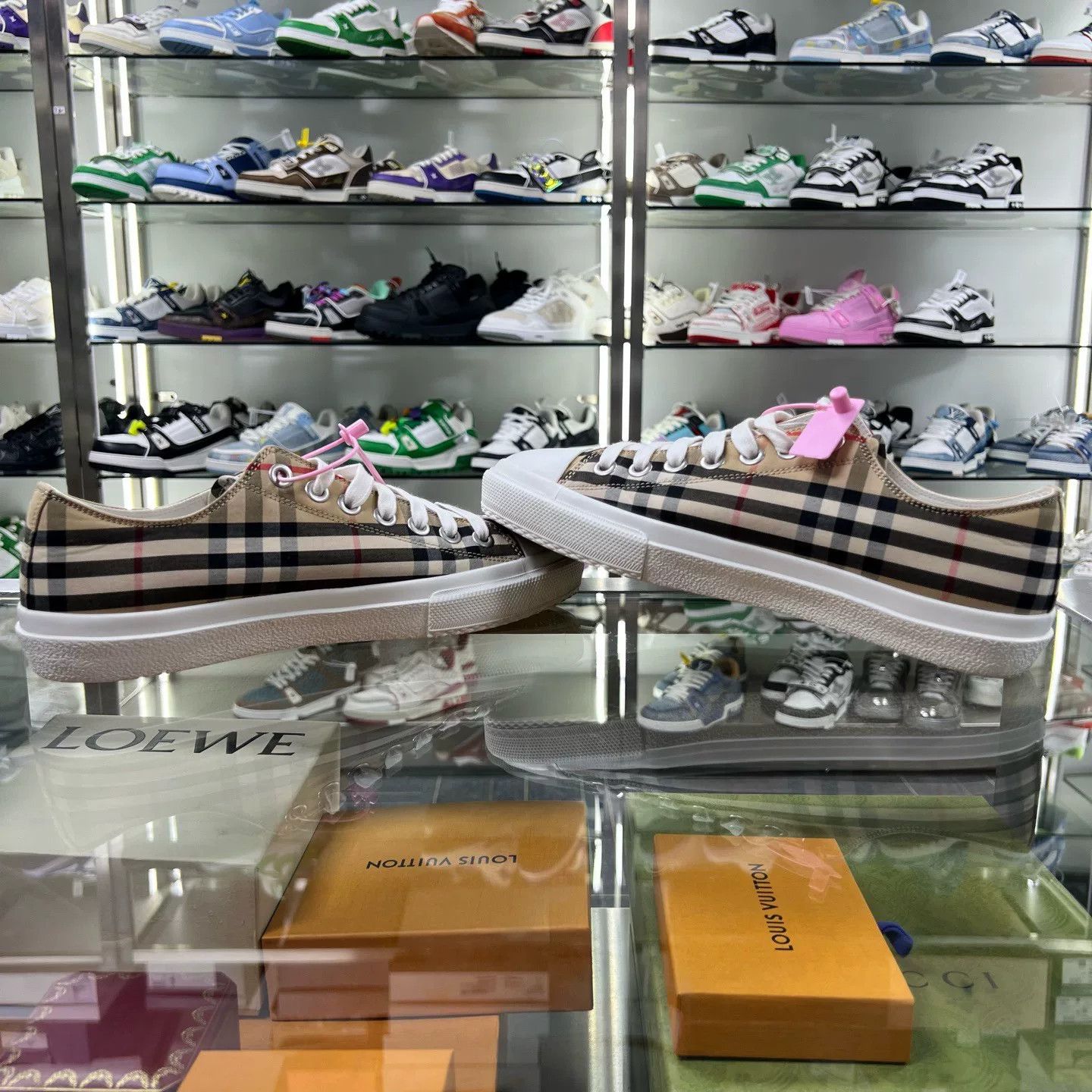 Burberry burberry logo printed canvas sneakers size 41 Size US 8 / EU 41 - 4 Thumbnail