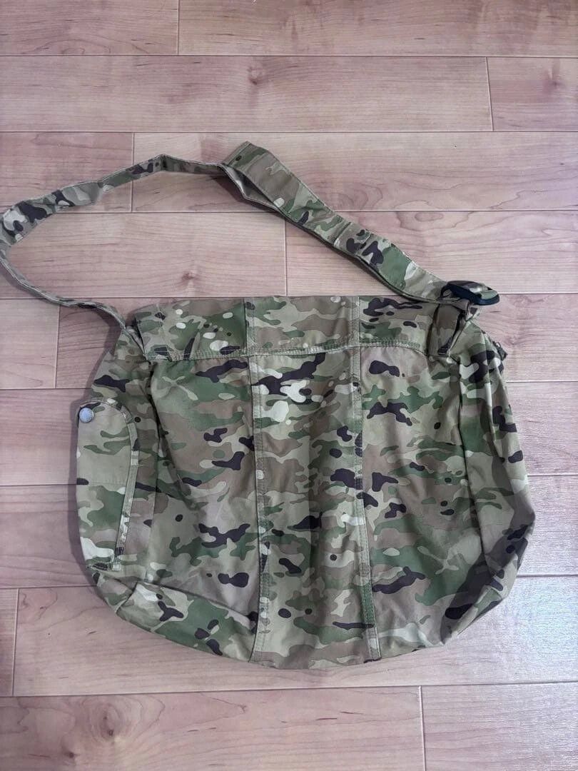 Sophnet. sophnet camo shoulder bag from Japan Size ONE SIZE - 2 Thumbnail