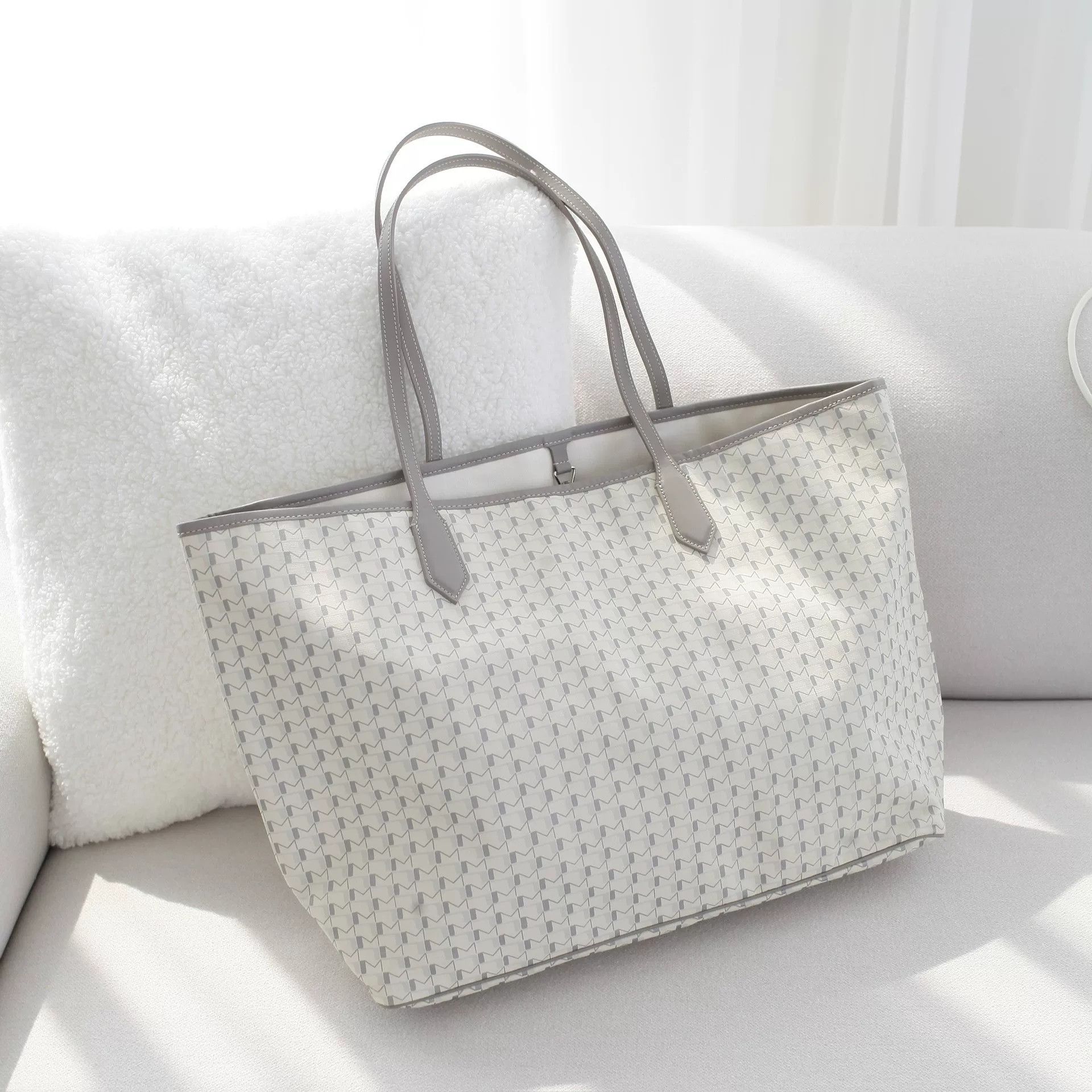 Moynat moynat tote bag in pristine condition Size ONE SIZE - 2 Thumbnail