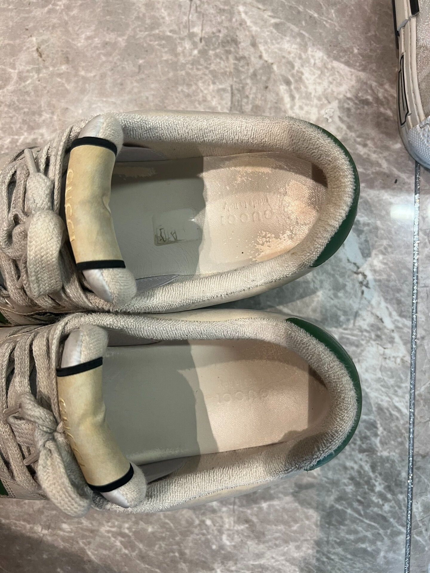 Gucci gucci dirty sneakers size 39 to 40.5 Size US 8.5 / EU 41-42 - 8 Thumbnail