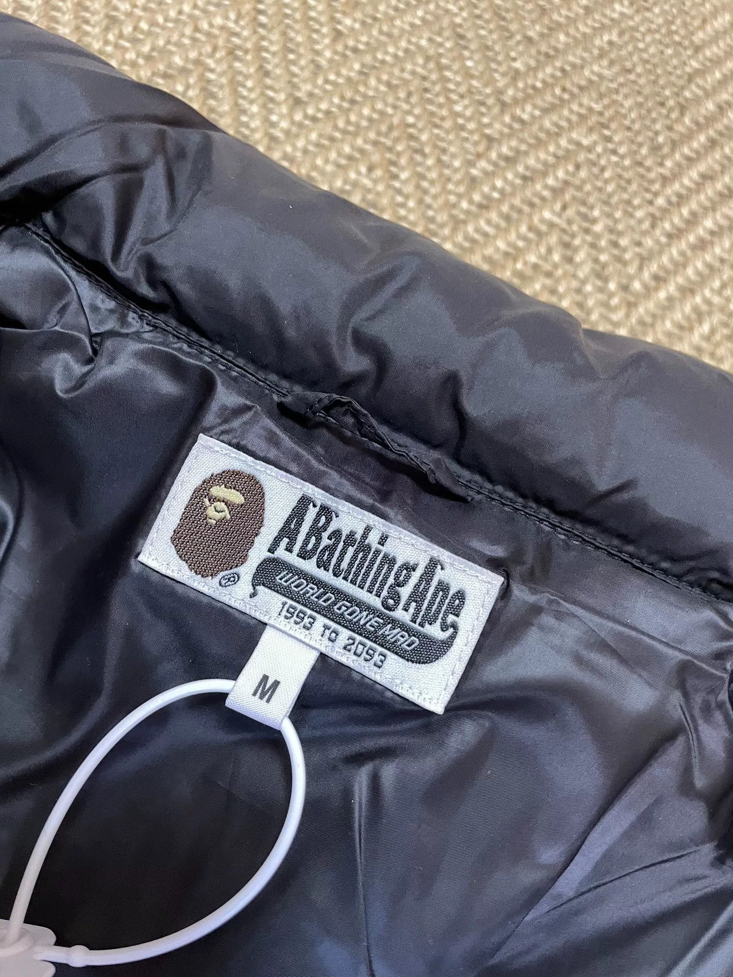 Bape bape detachable sleeve down jacket Size US M / EU 48-50 / 2 - 6 Thumbnail