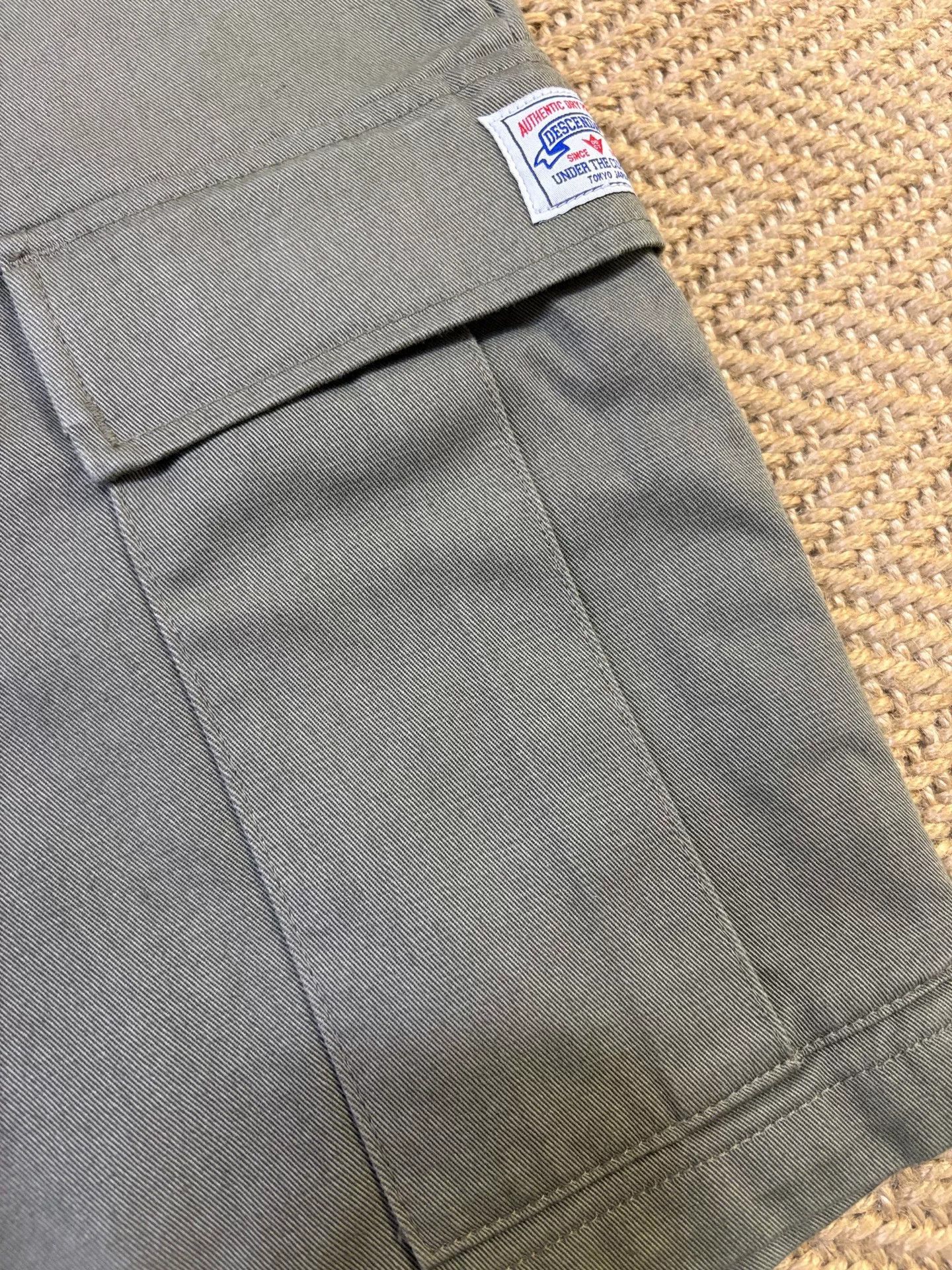 Descendant Descendant DWU Cargo Shorts in Excellent Condition Size US 31 - 6 Thumbnail