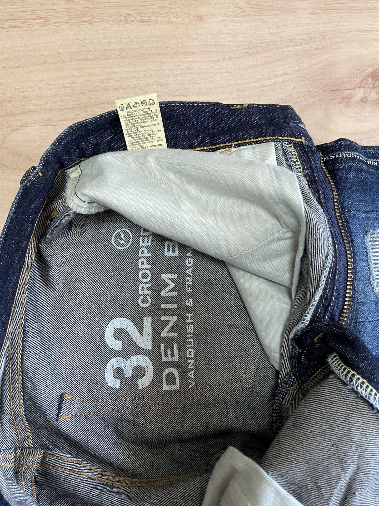 Evisu denim by vanquish distressed cropped jeans Size US 32 / EU 48 - 8 Thumbnail