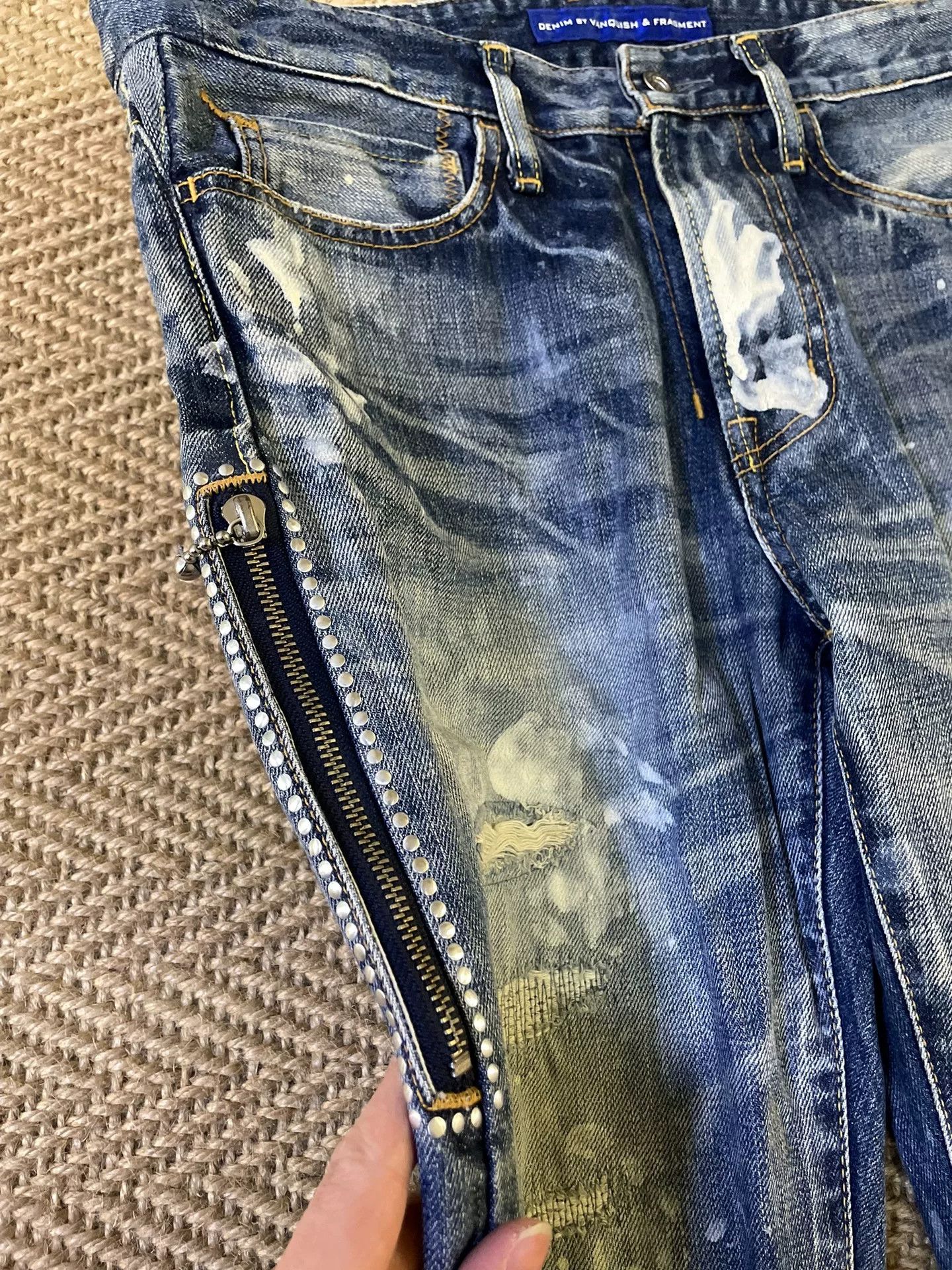 Vanquish denim by vanquish & fragment distressed jeans Size US 30 / EU 46 - 3 Thumbnail