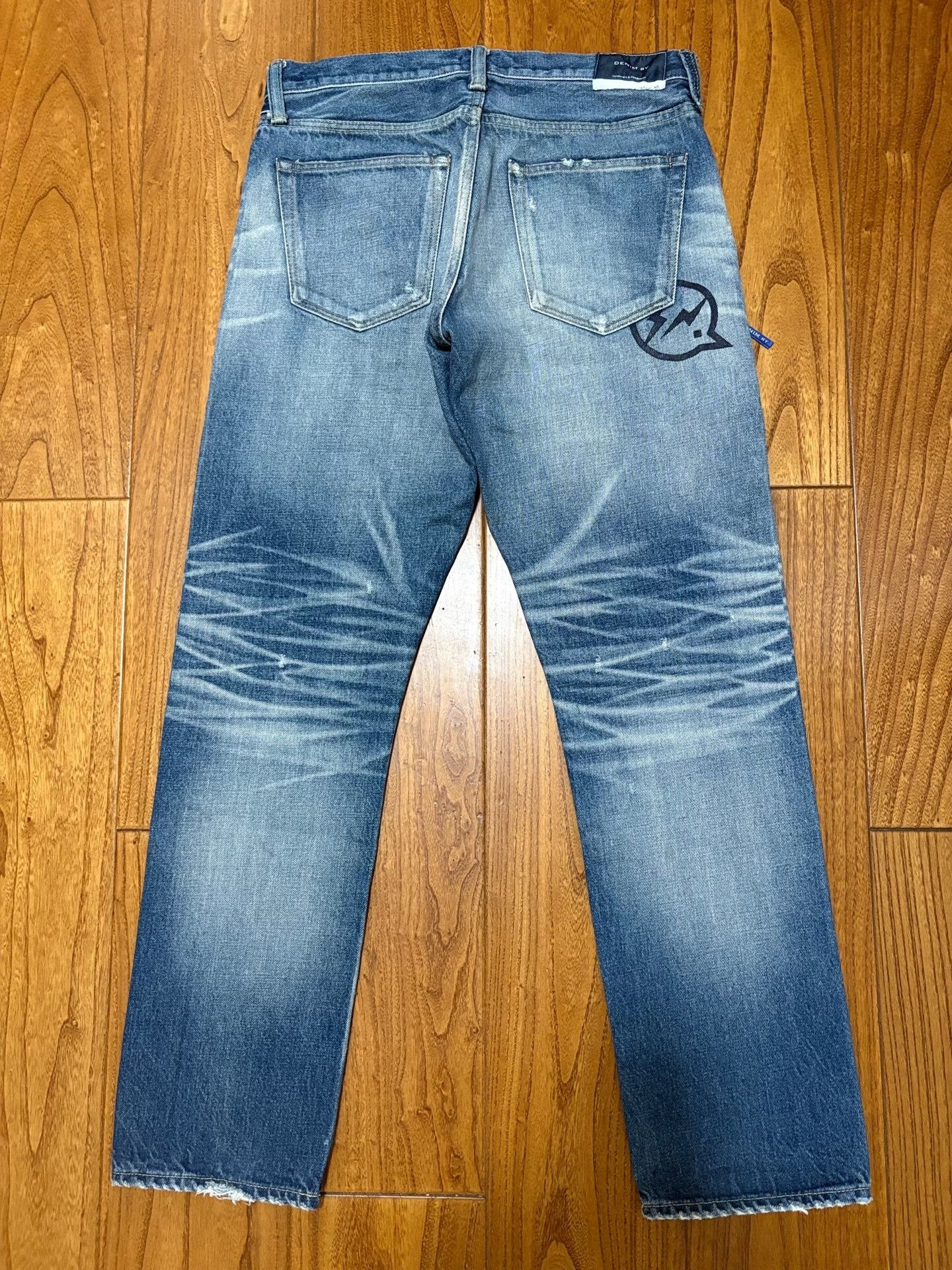 Fragment Design denim by vanquish & fragment distressed jeans Size US 30 / EU 46 - 2 Thumbnail